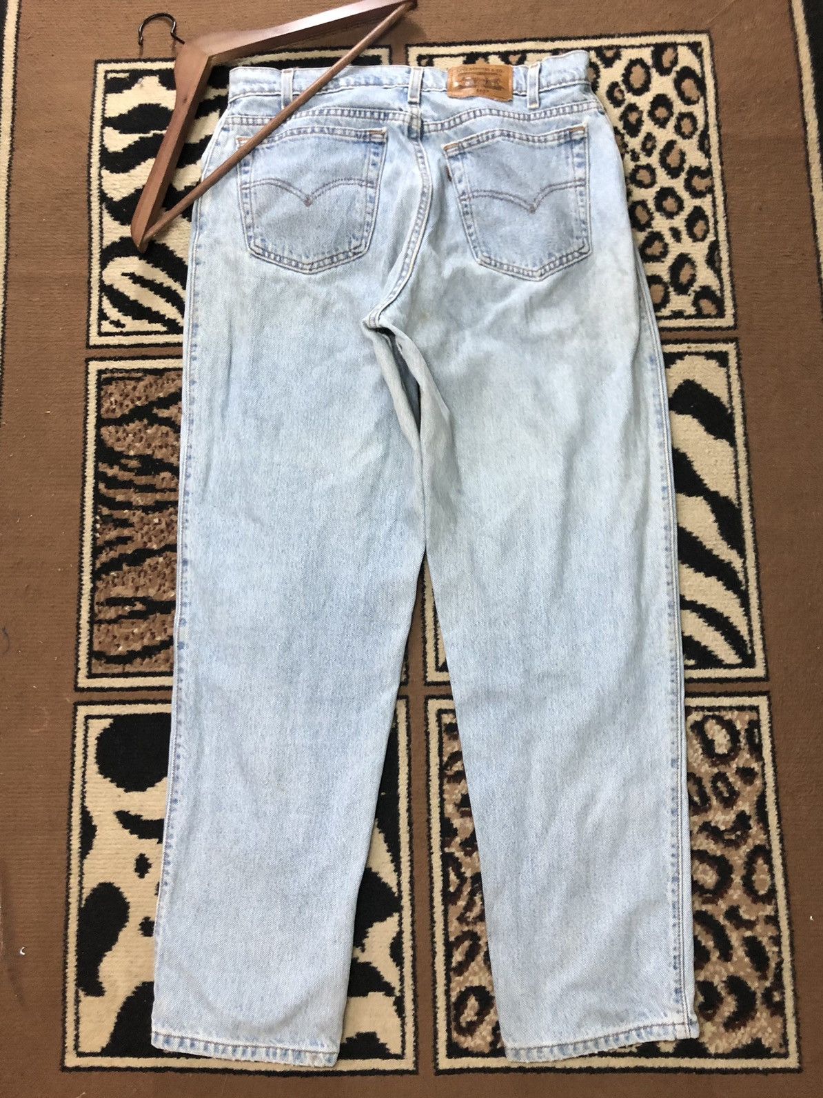 Levi's × Vintage VINTAGE 90s LEVIS 545 LOOSE LIGHT BLUE WASH DENIM Size US 32 / EU 48 - 8 Thumbnail