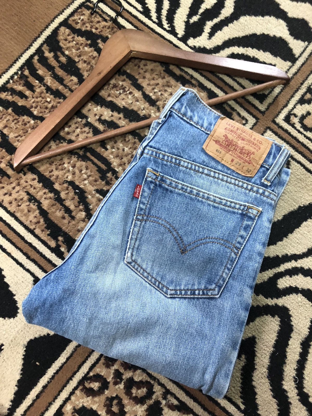 Levi's Vintage Clothing × Vintage VINTAGE 90s LEVIS 615 BLUE WASH DISTRESSED DENIM Size US 29 - 1 Thumbnail