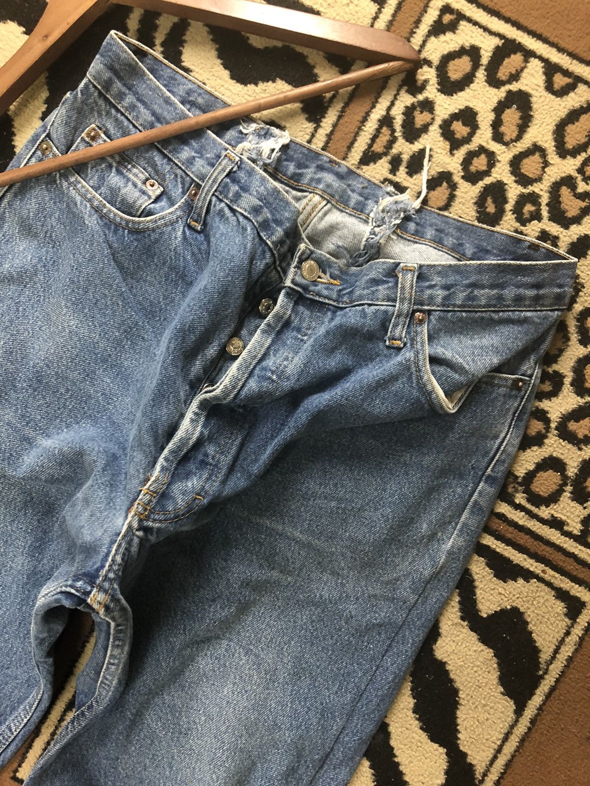 Levi's × Vintage VINTAGE 90s LEVIS 501 QUARTER SHORT BLUE WASH DENIM USA Size US 34 / EU 50 - 3 Thumbnail