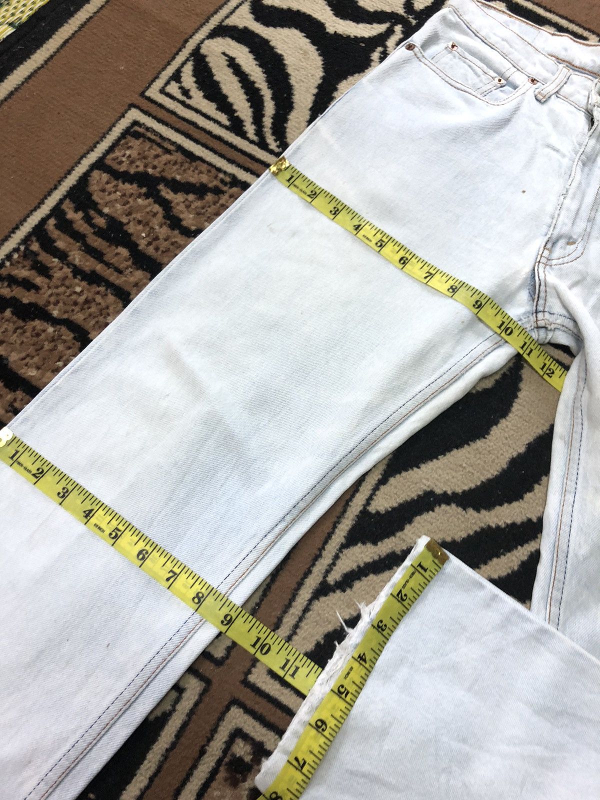 Levi's Vintage Clothing × Vintage VINTAGE 80s LEVIS 515-0217 LIGHT BLUE WASH DISTRESSED DENIM Size US 30 / EU 46 - 15 Thumbnail