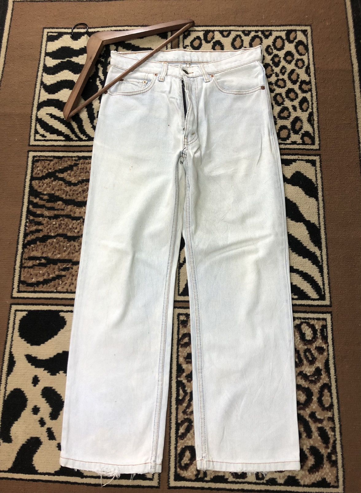 Levi's Vintage Clothing × Vintage VINTAGE 80s LEVIS 515-0217 LIGHT BLUE WASH DISTRESSED DENIM Size US 30 / EU 46 - 2 Thumbnail