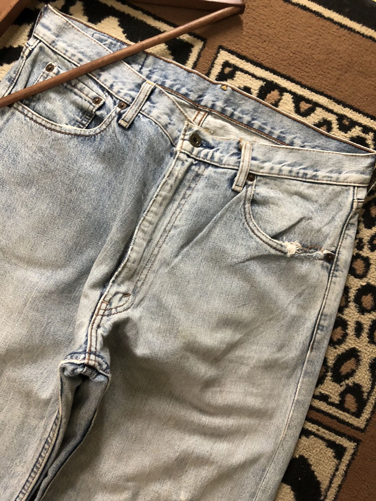 Levi's Vintage Clothing × Vintage VINTAGE 90s LEVIS 503 LIGHT BLUE WASH DISTRESSED DENIM Size US 33 - 3 Thumbnail
