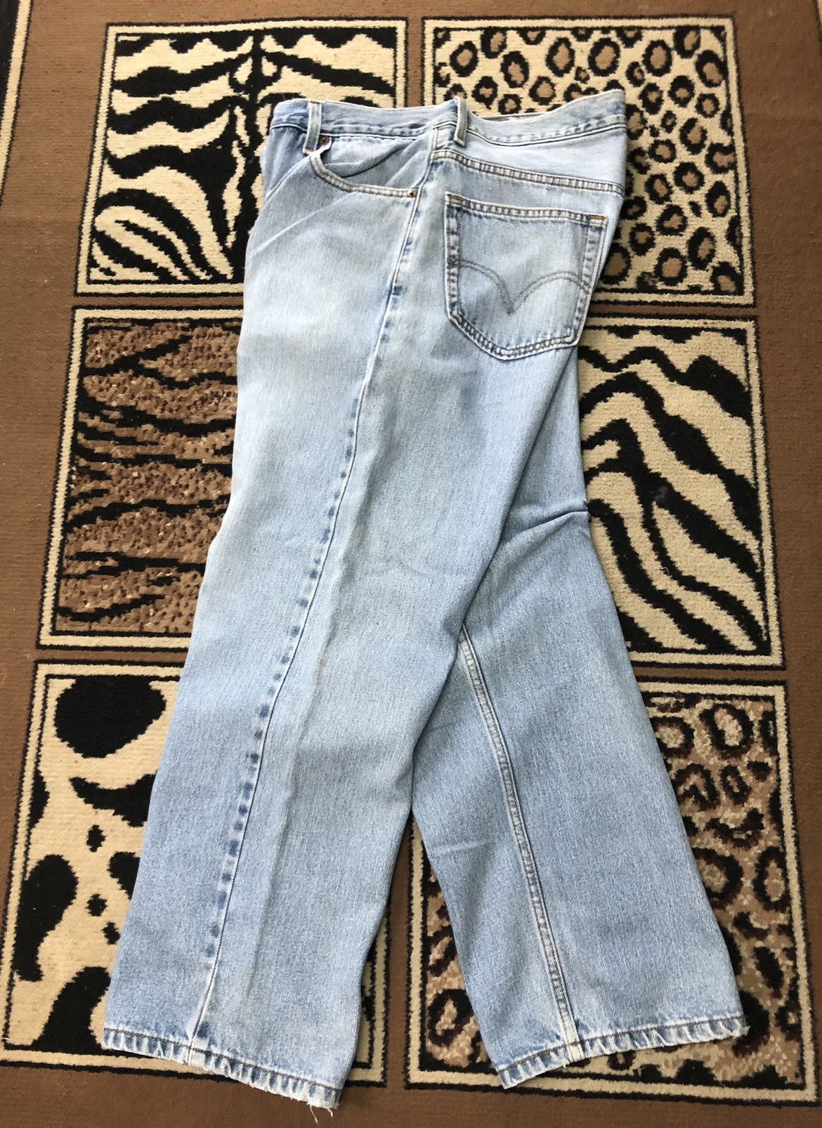 Levi's Vintage Clothing × Vintage VINTAGE LEVIS 505 REGULAR FIT LIGHT BLUE WASH DENIM Size US 33 - 12 Thumbnail