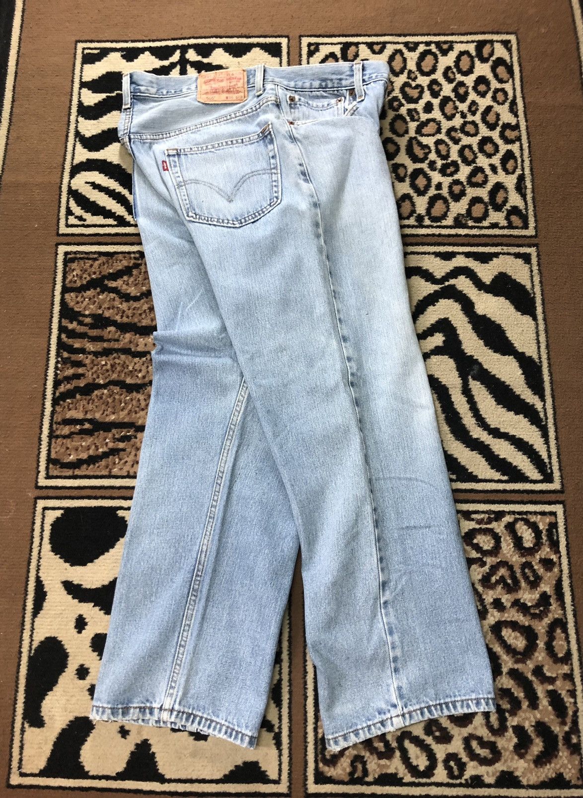 Levi's Vintage Clothing × Vintage VINTAGE LEVIS 505 REGULAR FIT LIGHT BLUE WASH DENIM Size US 33 - 13 Thumbnail