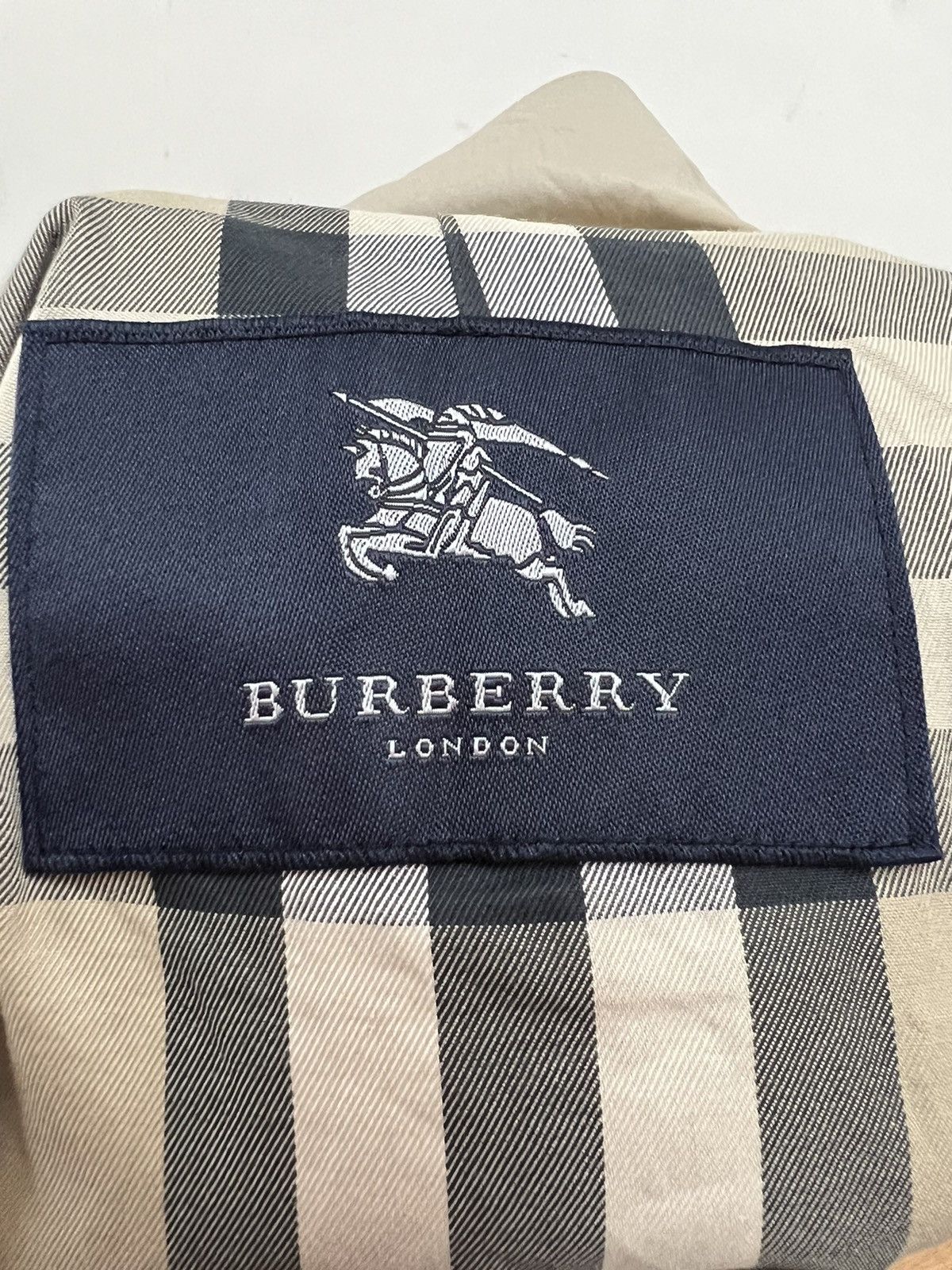 Burberry Burberry trench coat Size US M / EU 48-50 / 2 - 11 Thumbnail