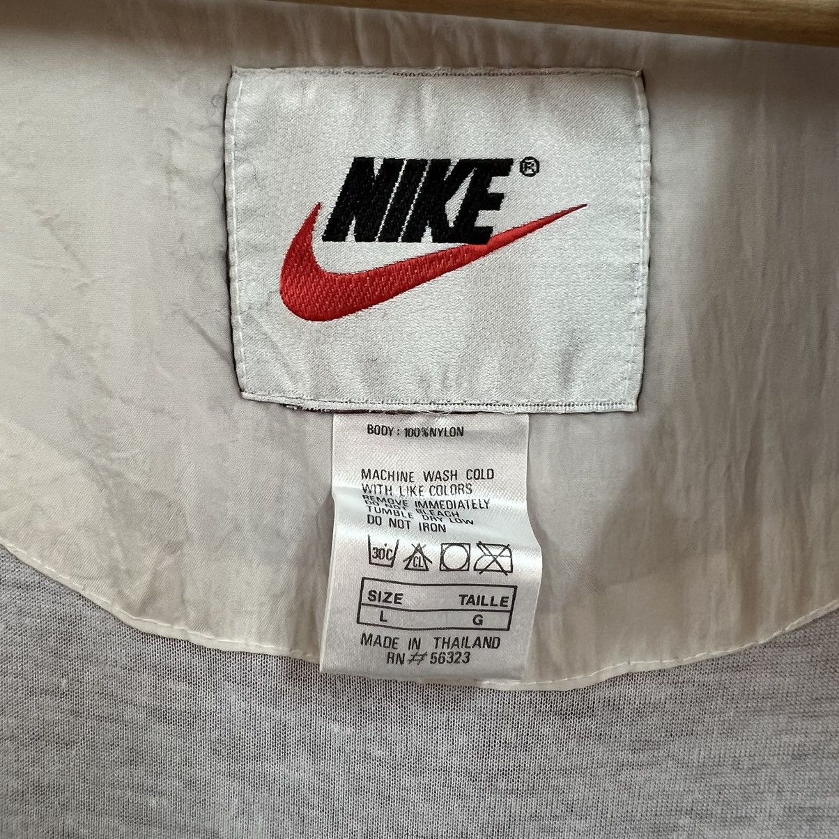 Nike × Vintage Vintage 90s Nike jacket Size US L / EU 52-54 / 3 - 7 Thumbnail