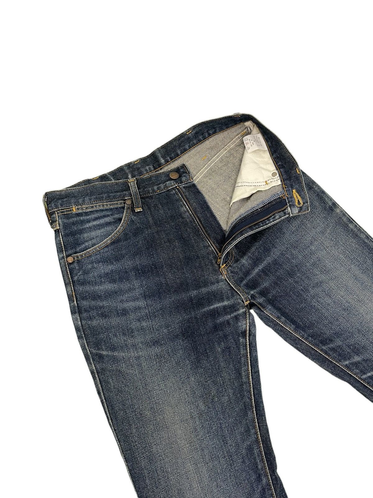 Wrangler Flare Jeans Wrangler Bell Bottom Denim Made in Japan 1🟦2 Size US 31 - 10 Thumbnail