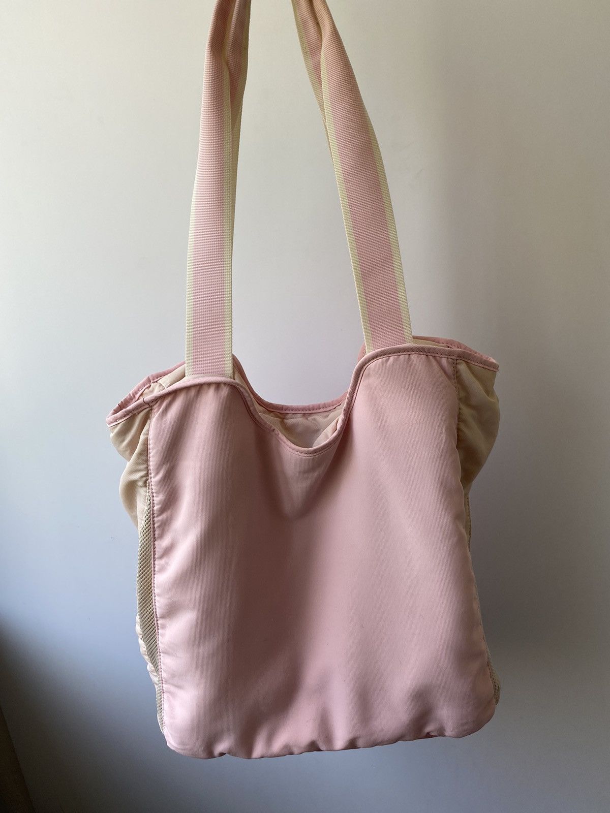 Nike 💗 VINTAGE 90s NIKE SWOOSH PINK BAG Size ONE SIZE - 5 Thumbnail