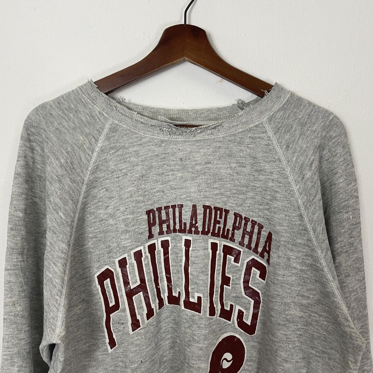 Hanes Vintage 90s Hanes Distressed Crewneck Sweatshirt Size US M / EU 48-50 / 2 - 4 Thumbnail