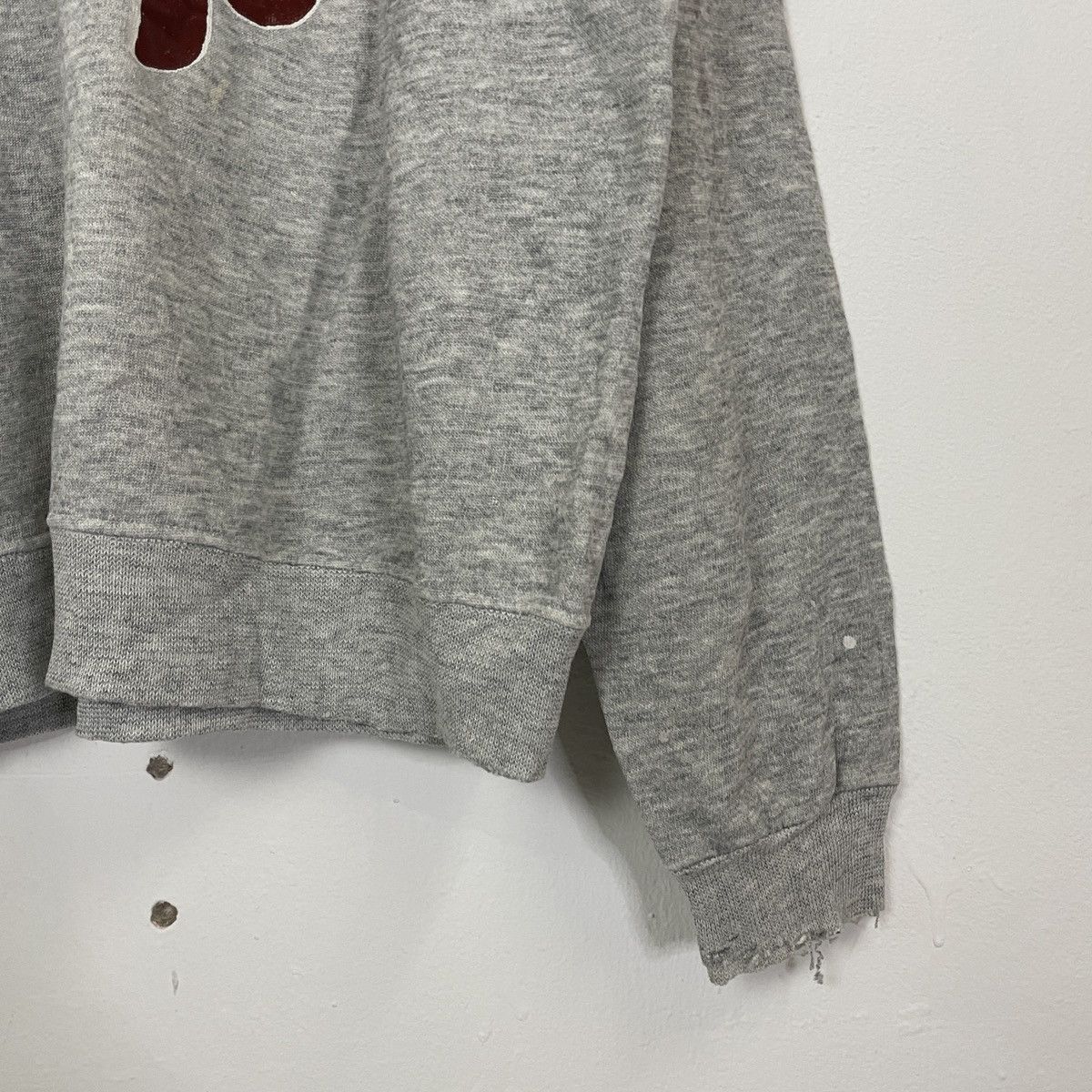Hanes Vintage 90s Hanes Distressed Crewneck Sweatshirt Size US M / EU 48-50 / 2 - 2 Thumbnail