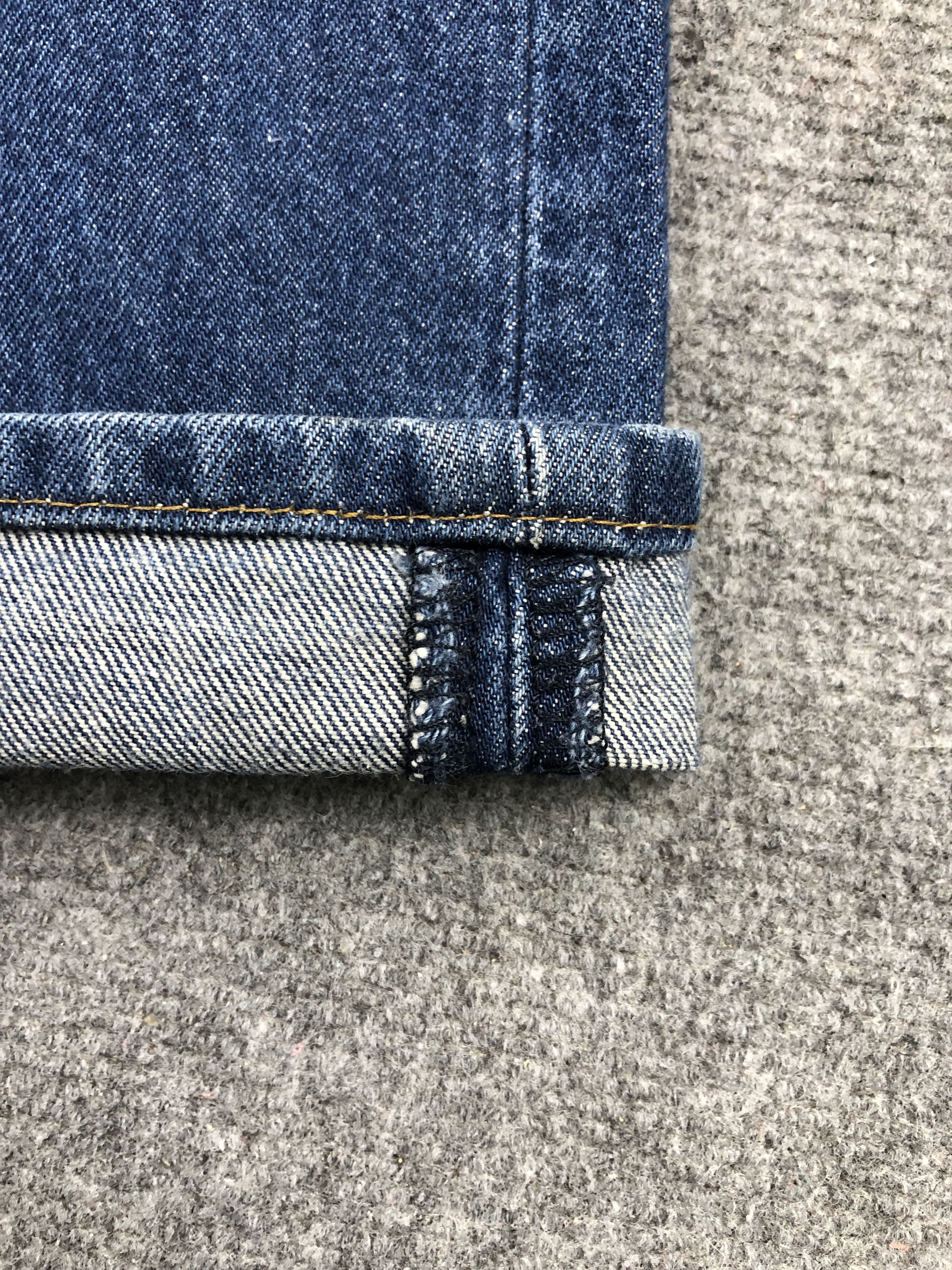 Levi's Vintage Levis 501 Faded Blue Jeans W45 DP1518 Size US 44 / EU 60 - 9 Thumbnail