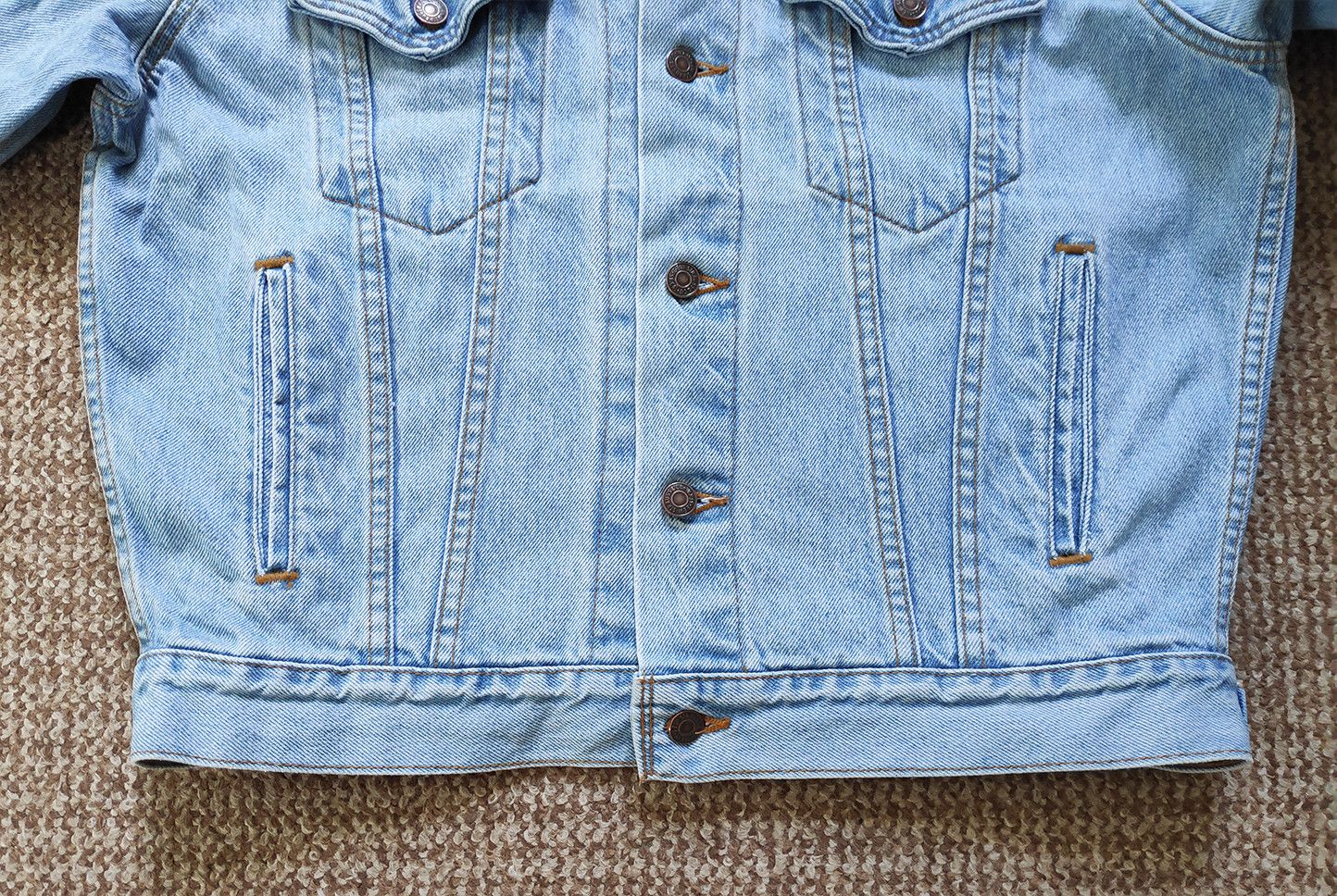 Levi's y2k Vintage Levi's Loose Fit denim trucker jean jacket wide Size US S / EU 44-46 / 1 - 10 Thumbnail