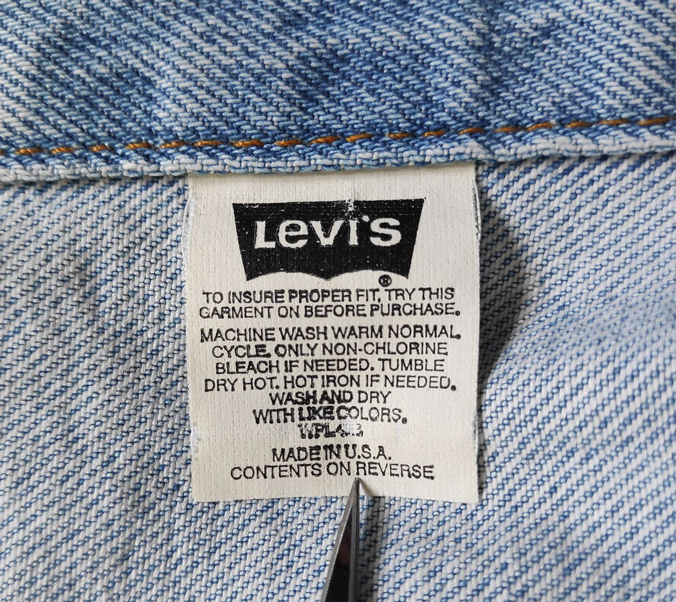 Levi's y2k Vintage Levi's Loose Fit denim trucker jean jacket wide Size US S / EU 44-46 / 1 - 12 Thumbnail