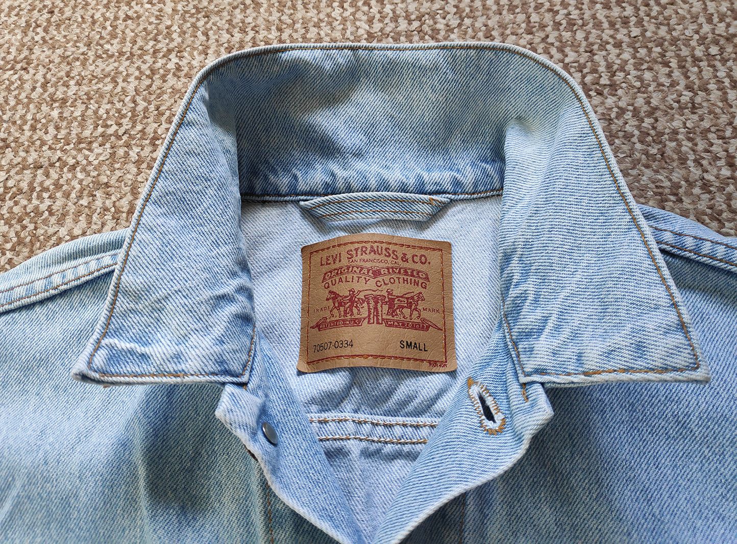 Levi's y2k Vintage Levi's Loose Fit denim trucker jean jacket wide Size US S / EU 44-46 / 1 - 8 Thumbnail