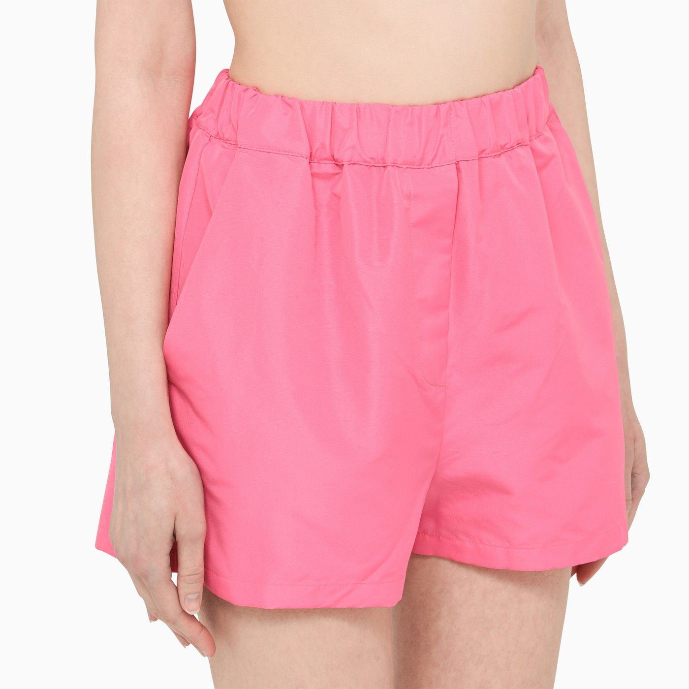 o1d2blof0623 Short in Fuchsia