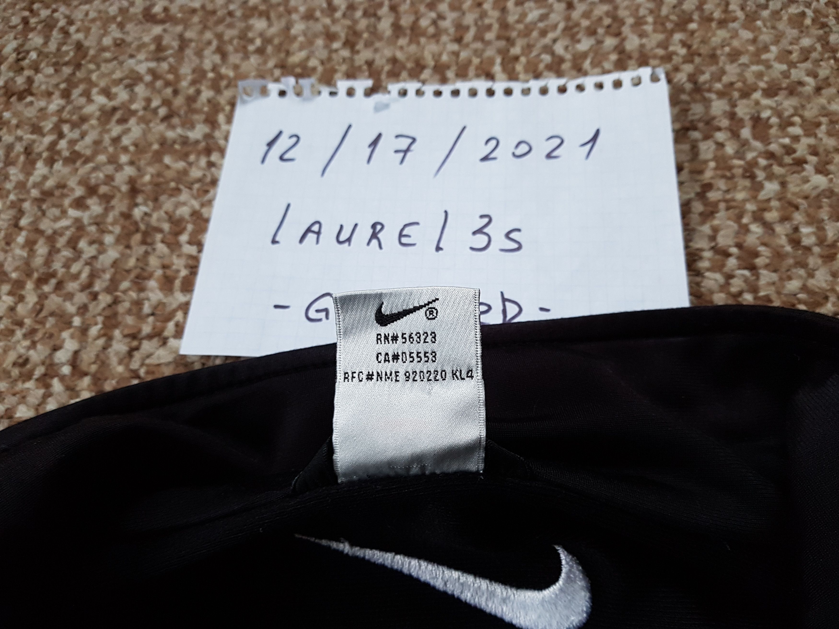 Nike y2k Nike vintage track jacket swoosh big logo size L Size US L / EU 52-54 / 3 - 8 Thumbnail