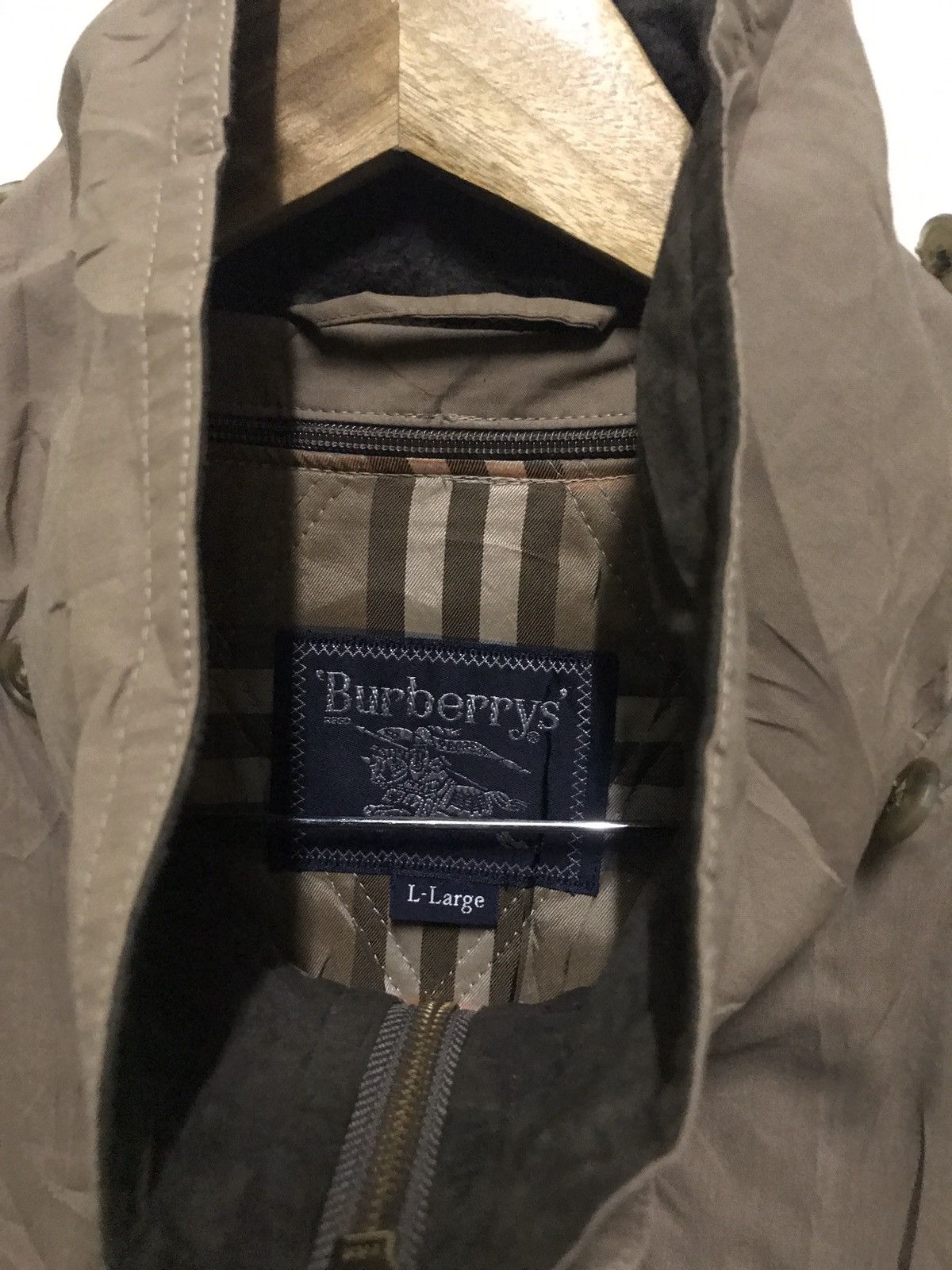 Burberry Burberrys Jacket Distressed Size US L / EU 52-54 / 3 - 6 Thumbnail