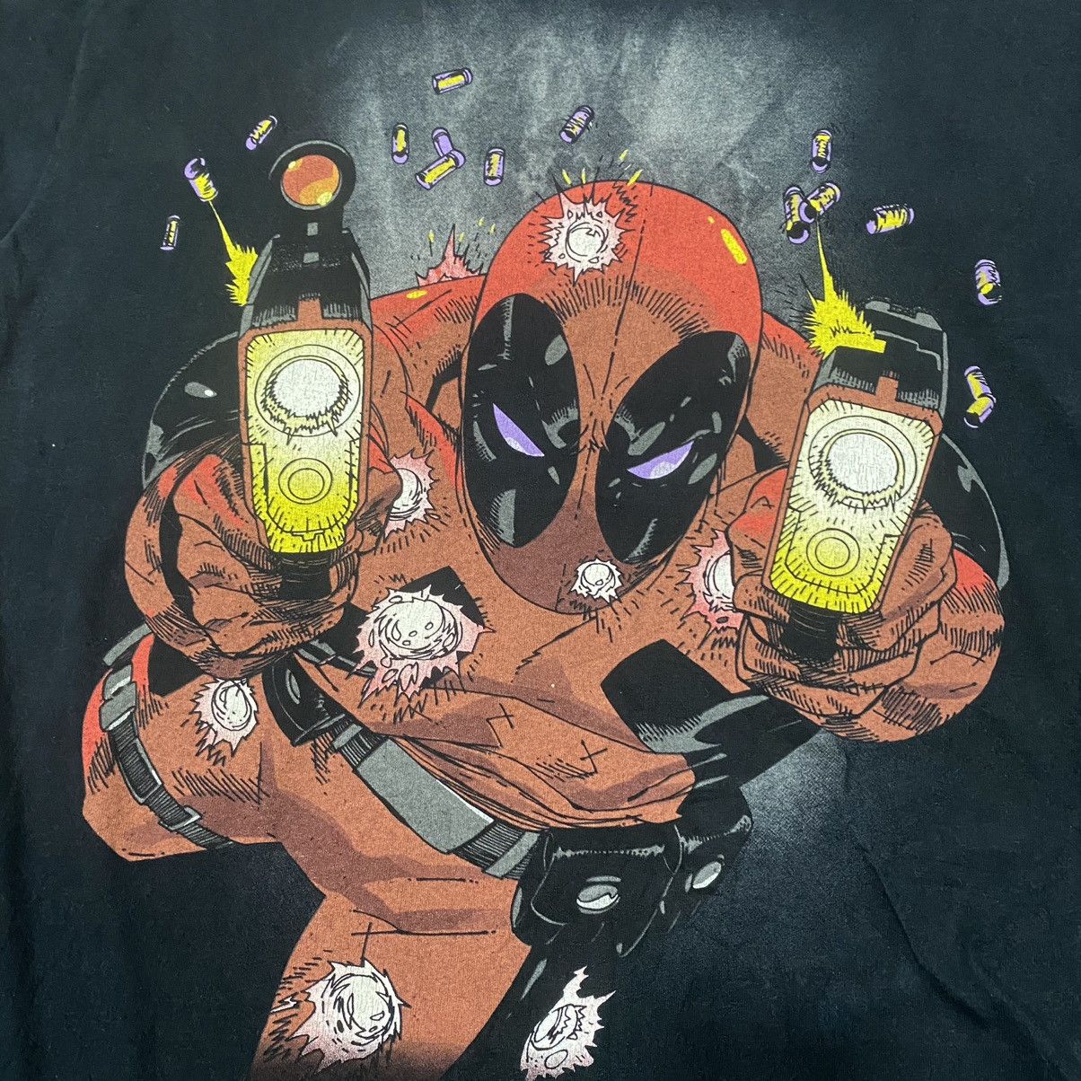 DC Comics × Marvel Comics Marvel Comics Deadpool T shirt Size US L / EU 52-54 / 3 - 5 Thumbnail