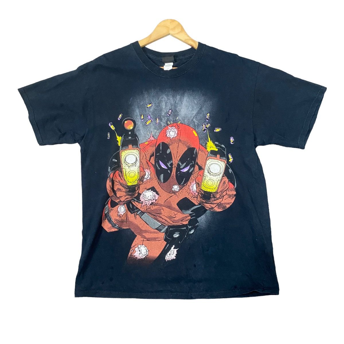 DC Comics × Marvel Comics Marvel Comics Deadpool T shirt Size US L / EU 52-54 / 3 - 1 Thumbnail