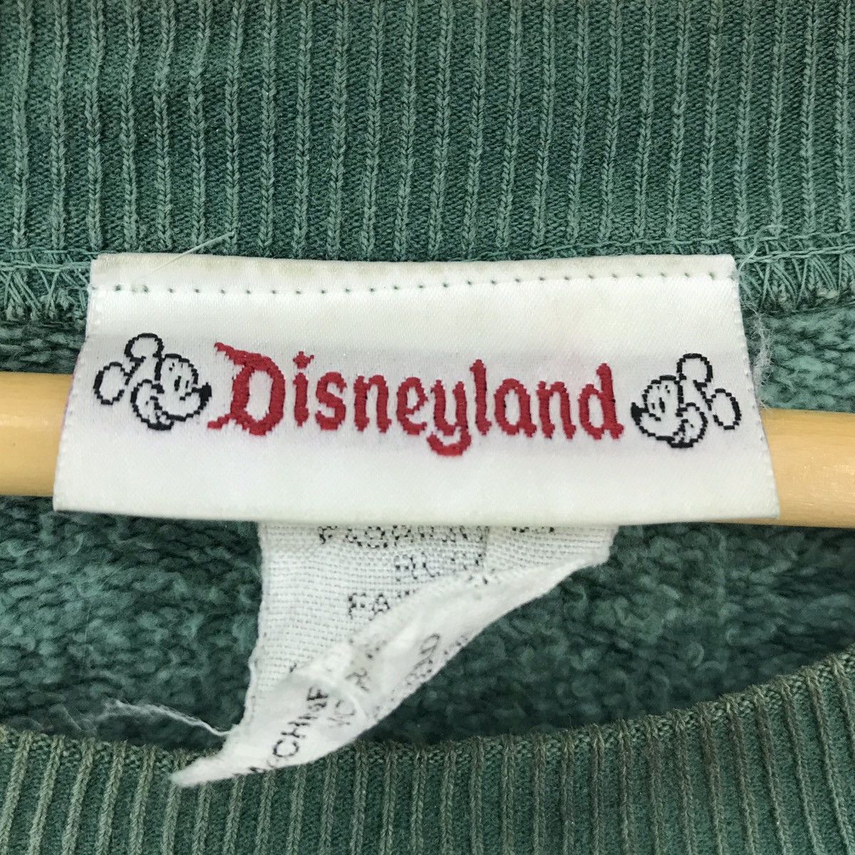 Disney × Vintage Vintage Disneyland Sweatshirt Disneyland Jumper Pullover Size US M / EU 48-50 / 2 - 6 Thumbnail