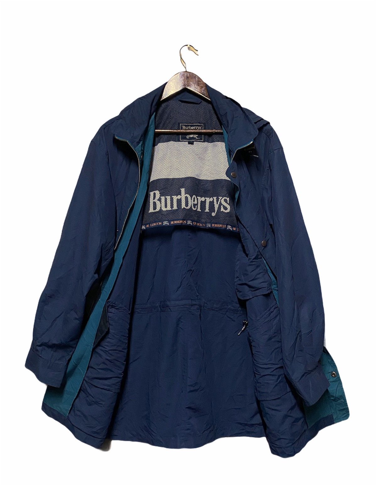 Burberry BURBERRY Parka / Burberry London Burberry Nova Check Size US L / EU 52-54 / 3 - 2 Thumbnail