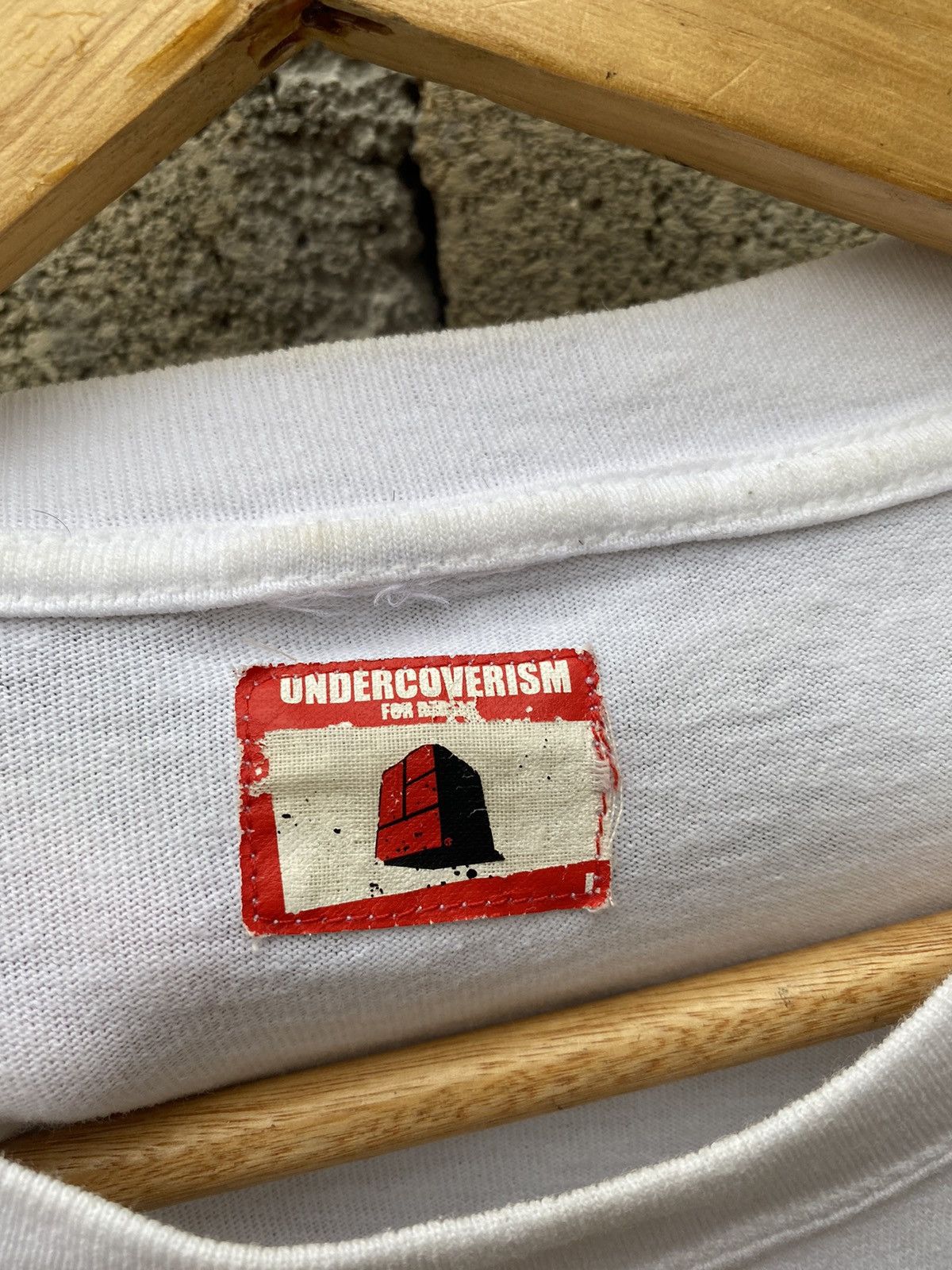 Designer Undercover Laboratories Tshirt Size US L / EU 52-54 / 3 - 3 Thumbnail