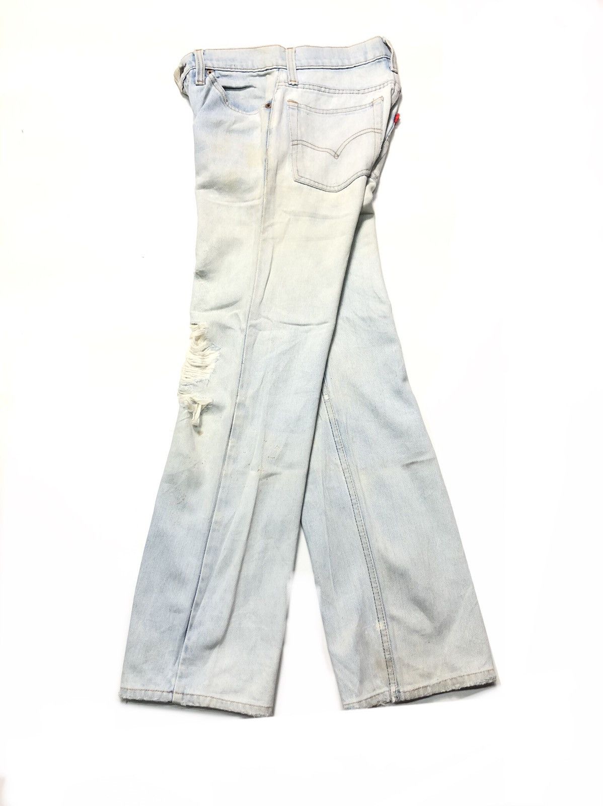 Levi's × Vintage VINTAGE 80s LEVIS LIGHT BLUE WASH DISTRESSED DENIM Size US 26 / EU 42 - 10 Thumbnail