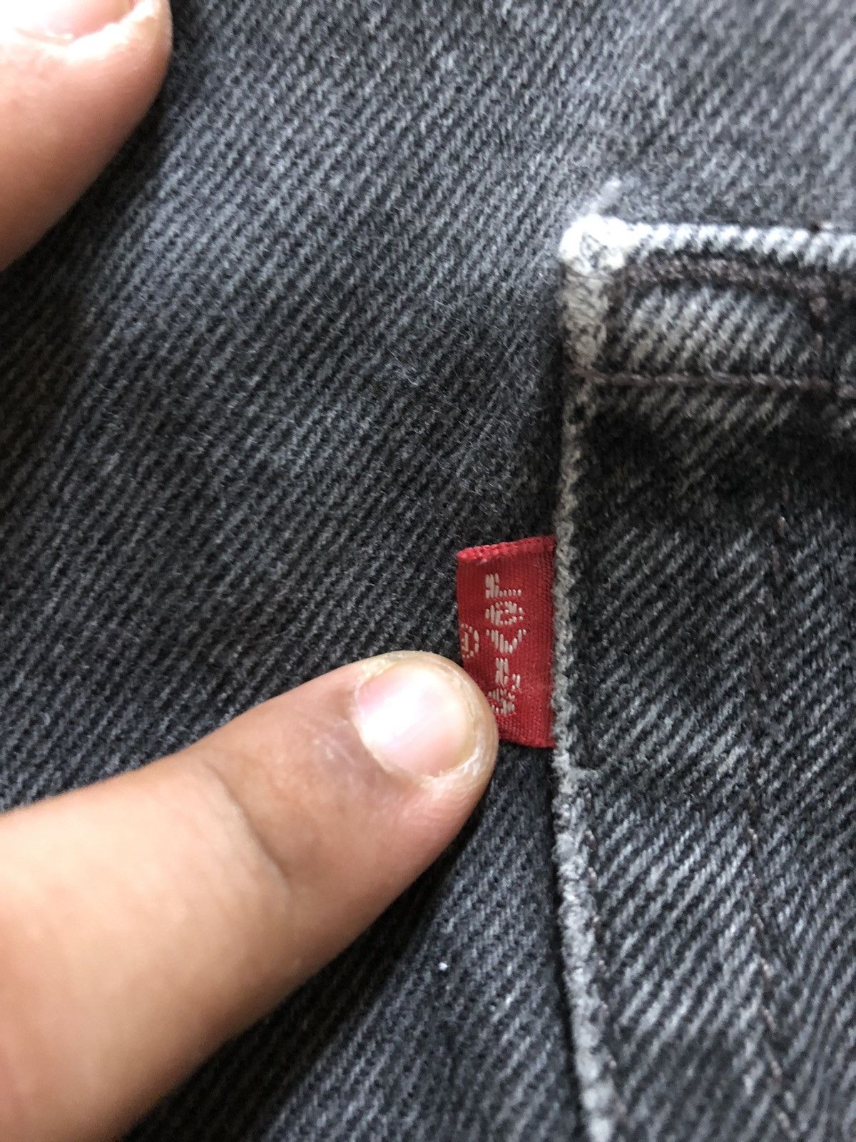 Levi's × Levi's Vintage Clothing × Vintage VINTAGE 90s LEVIS 550 RELAXED FIT SUPER BLACK DENIM Size US 33 - 12 Thumbnail