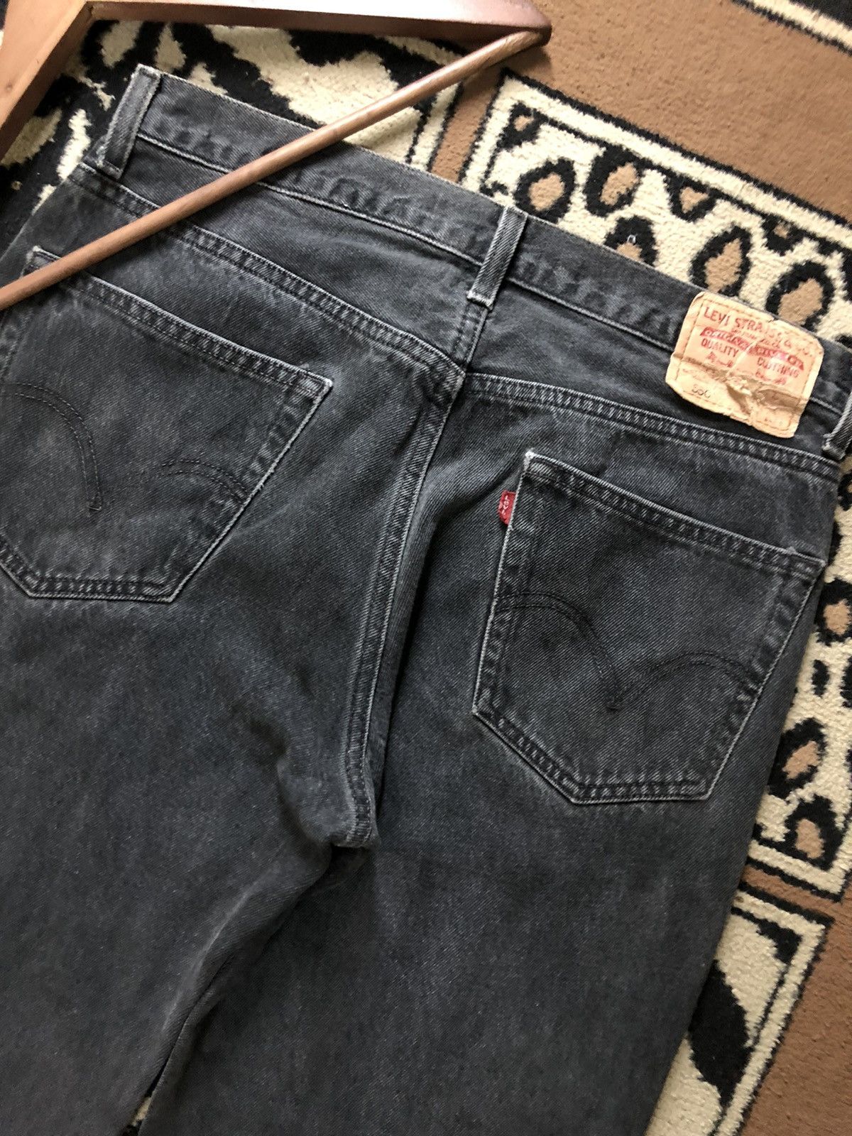 Levi's × Levi's Vintage Clothing × Vintage VINTAGE 90s LEVIS 550 RELAXED FIT SUPER BLACK DENIM Size US 33 - 10 Thumbnail