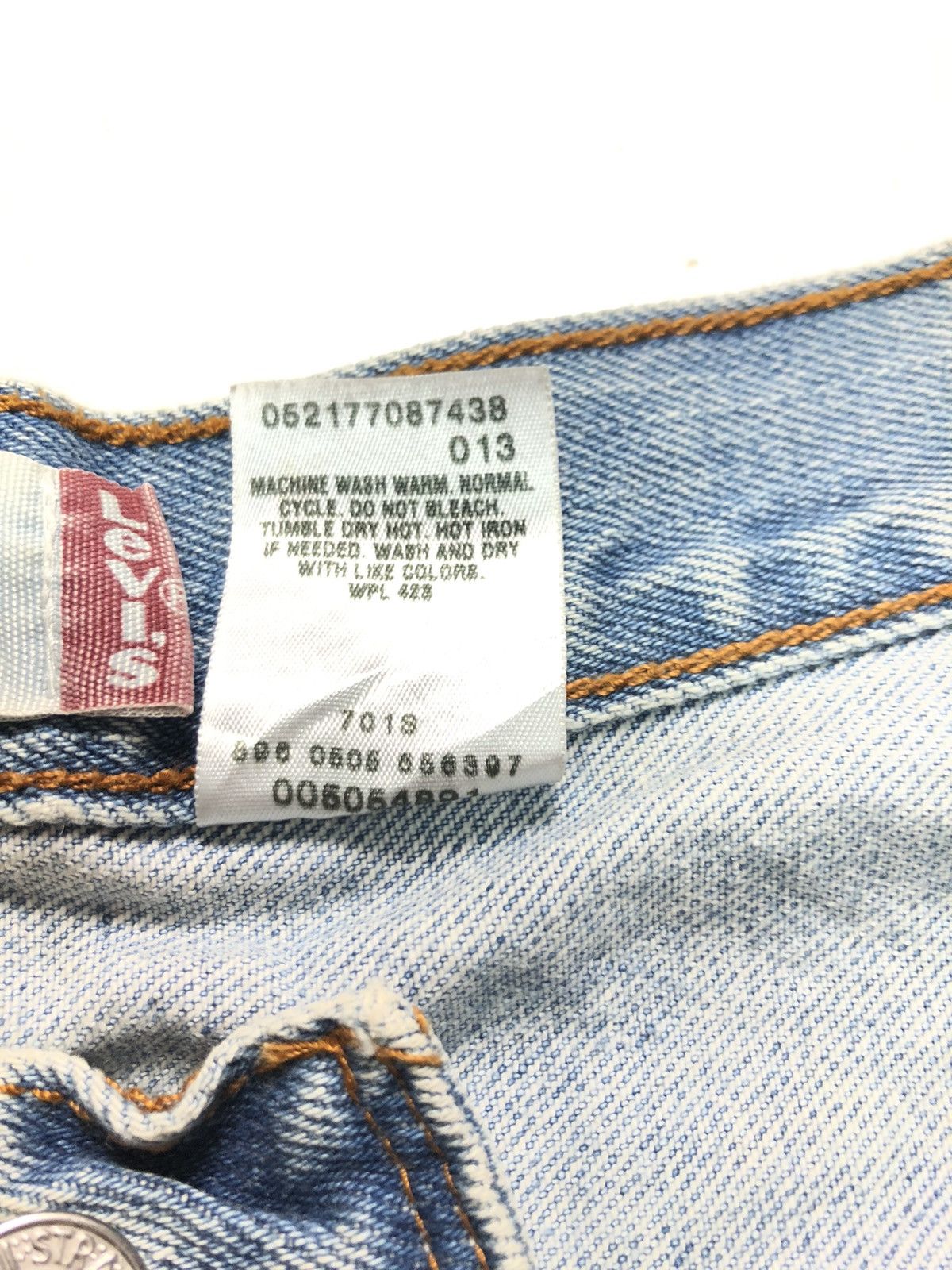 Levi's Vintage Clothing × Vintage VINTAGE 90s LEVIS 505 REGULAR FIT BLUE WASH DENIM Size US 34 / EU 50 - 11 Thumbnail