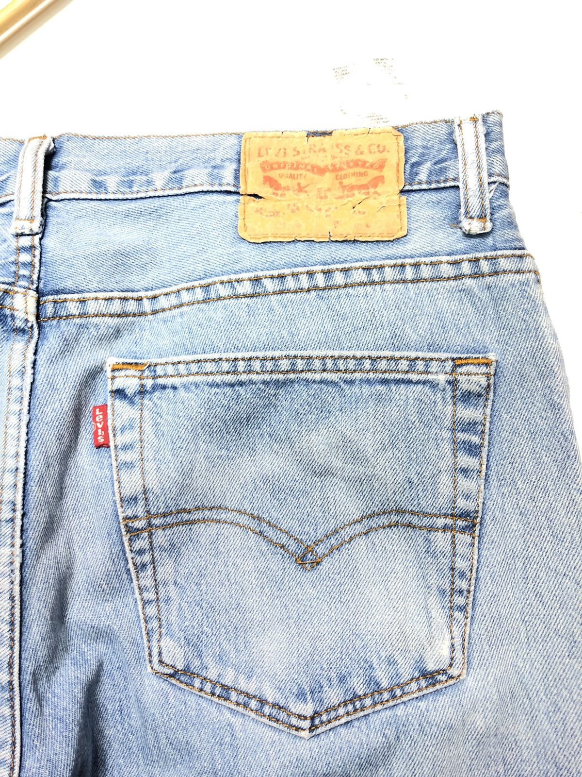 Levi's × Vintage VINTAGE 90s LEVIS BLUE WASH DISTRESSED DENIM Size US 33 - 3 Thumbnail