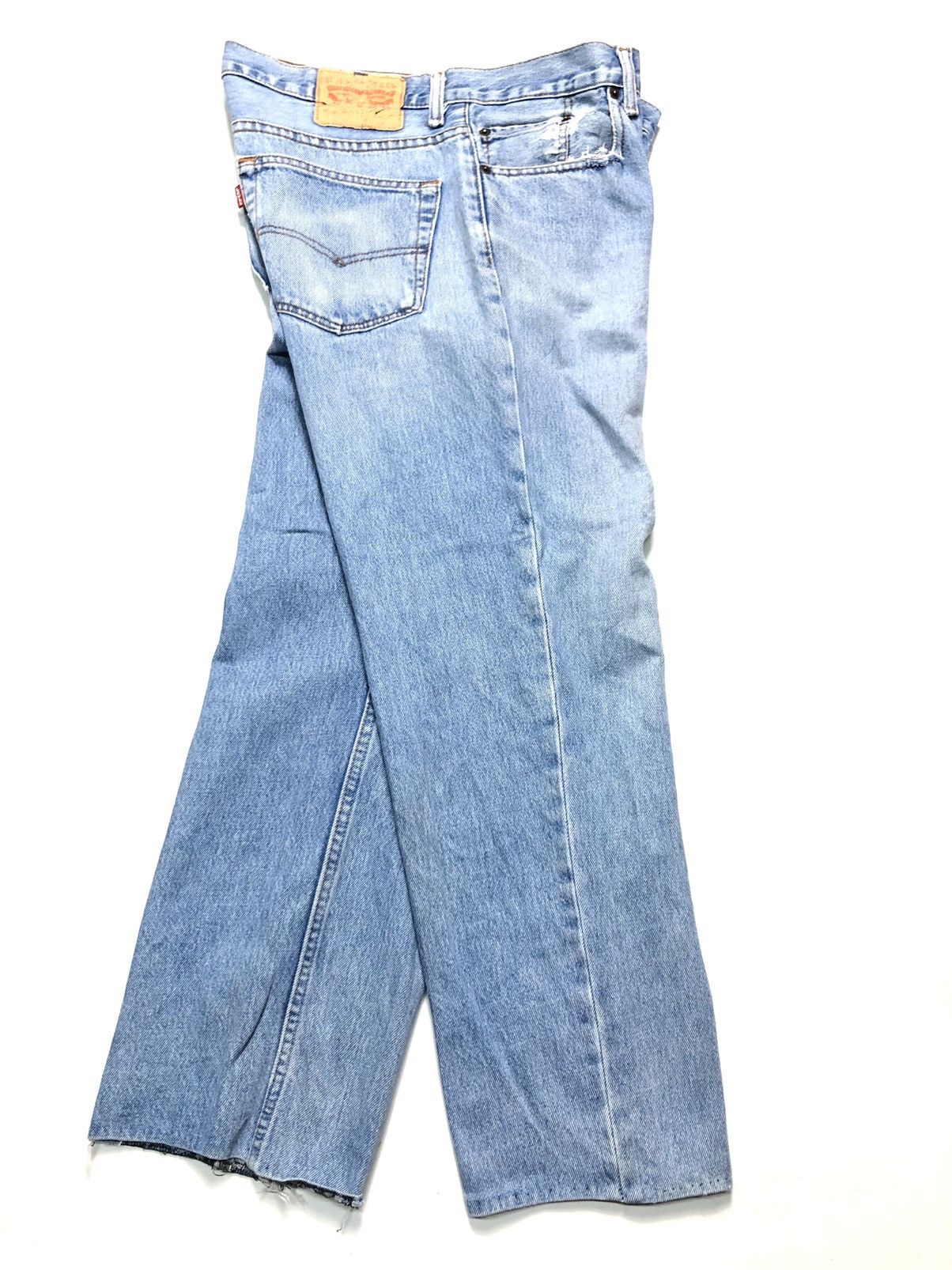 Levi's × Vintage VINTAGE 90s LEVIS BLUE WASH DISTRESSED DENIM Size US 33 - 17 Thumbnail