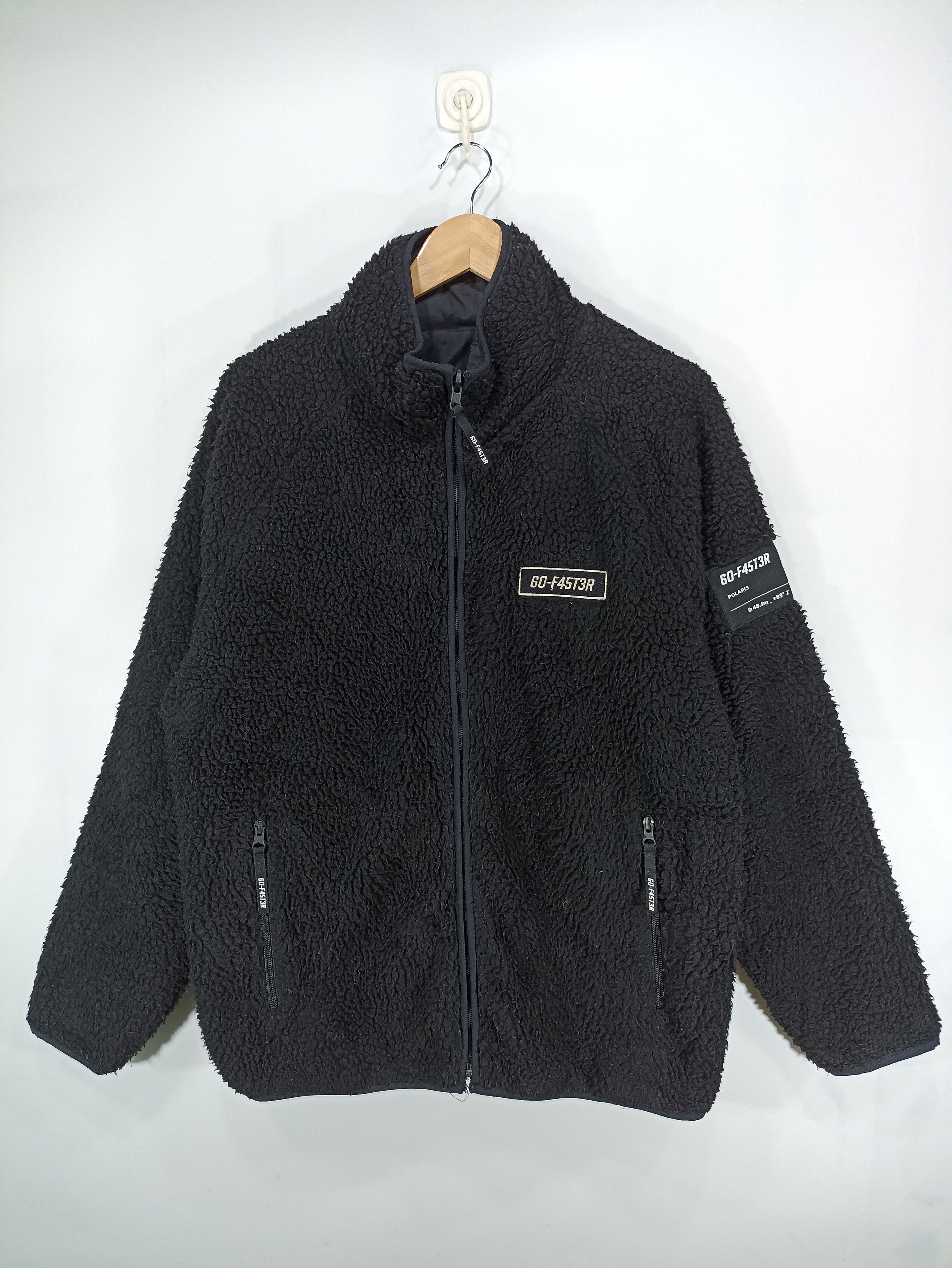 Japanese Brand REVERSIBLE Top ten 60-F45T3R Fleece Shepa Size US M / EU 48-50 / 2 - 1 Thumbnail