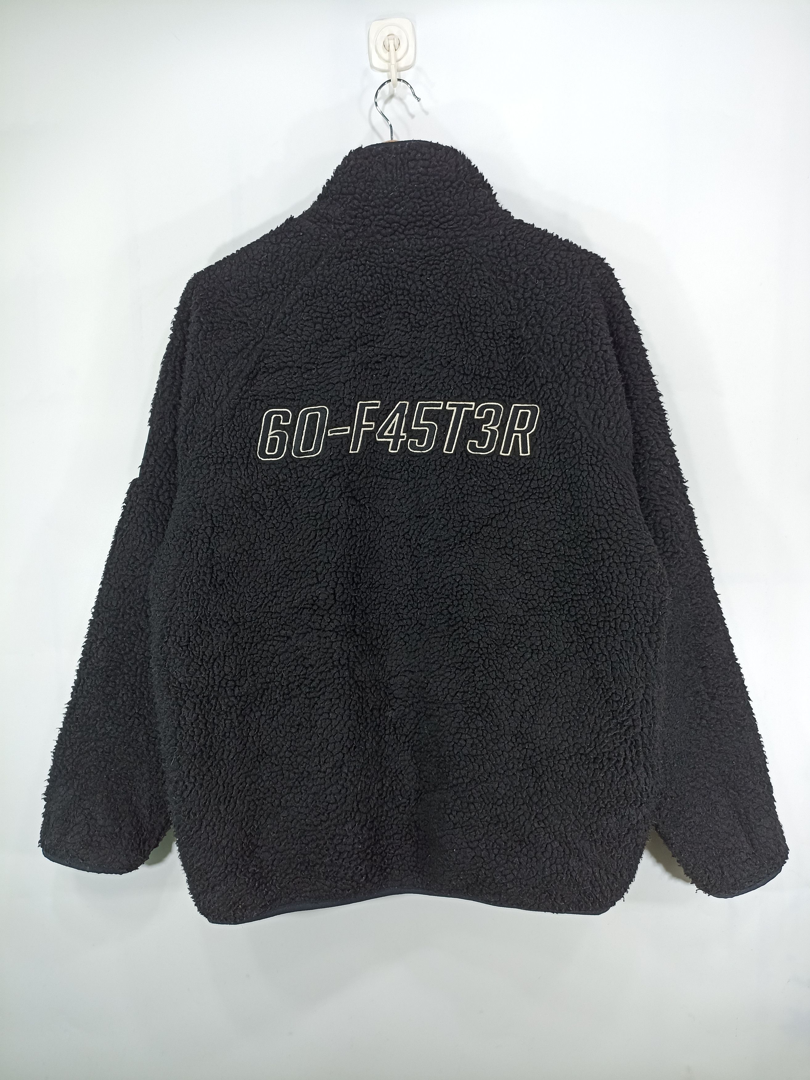 Japanese Brand REVERSIBLE Top ten 60-F45T3R Fleece Shepa Size US M / EU 48-50 / 2 - 6 Thumbnail