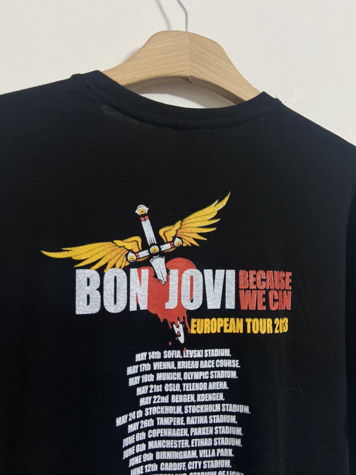 Vintage Vintage T shirt Bon Jovi 2013 Size US L / EU 52-54 / 3 - 12 Thumbnail