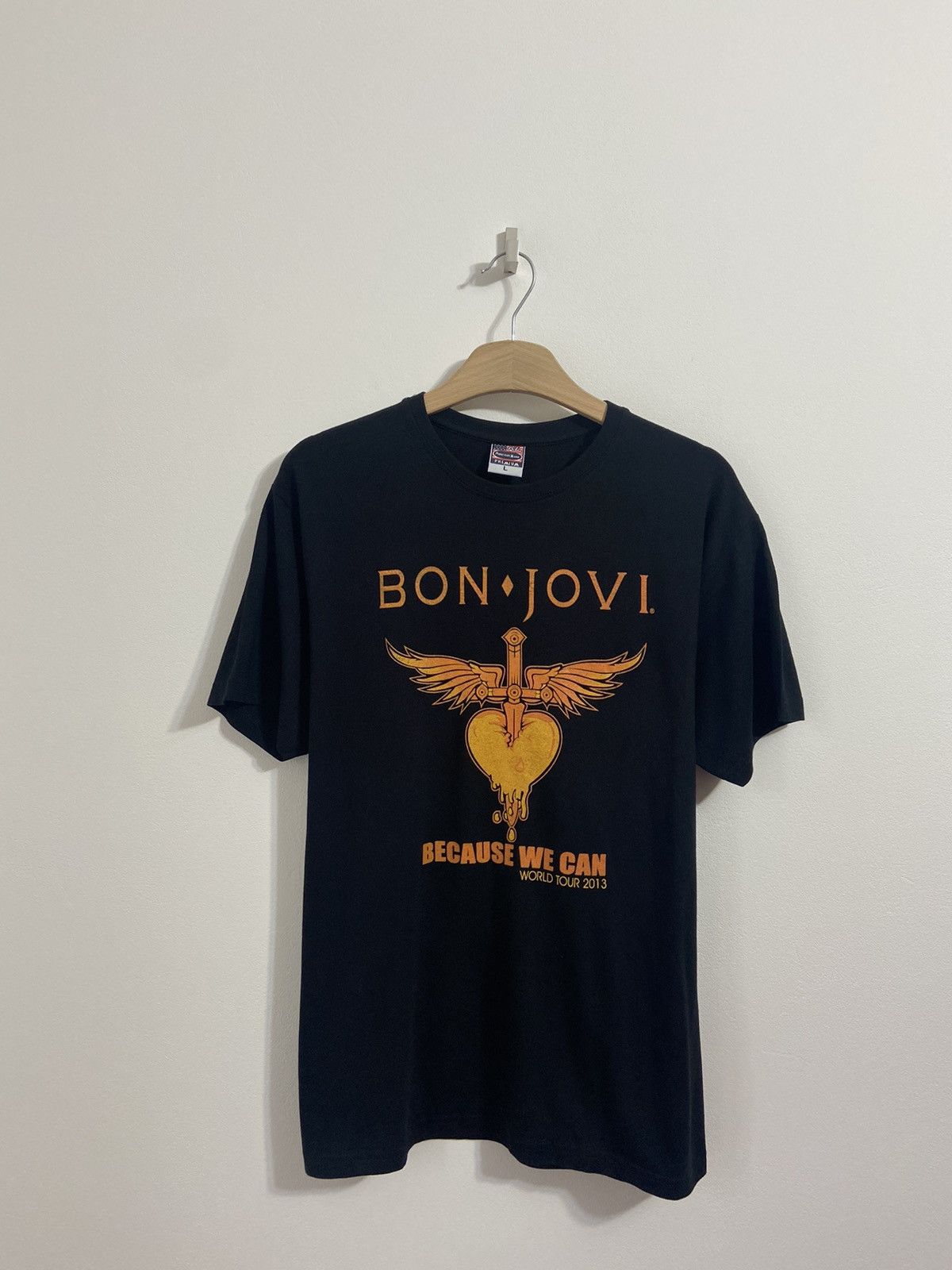 Vintage Vintage T shirt Bon Jovi 2013 Size US L / EU 52-54 / 3 - 1 Thumbnail