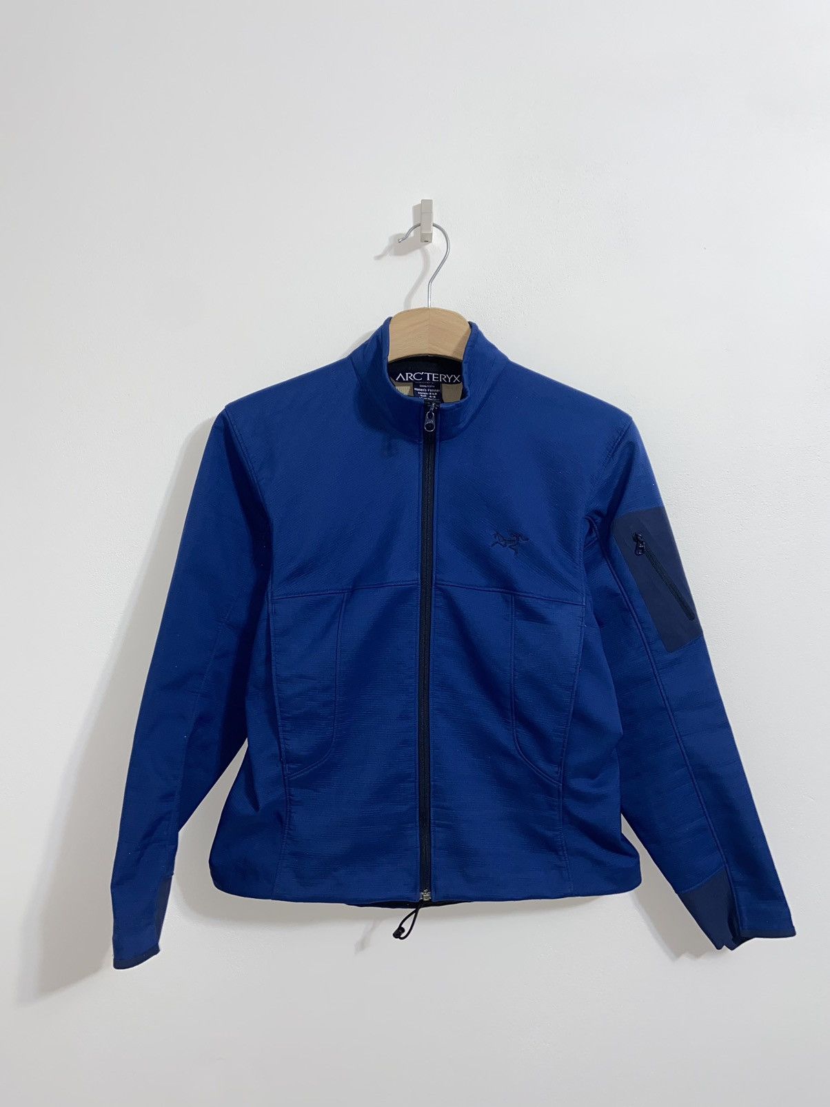 Arc'teryx Arc’teryx Women’s Jacket Softshell Vintage Size S / US 4 / IT 40 - 1 Thumbnail