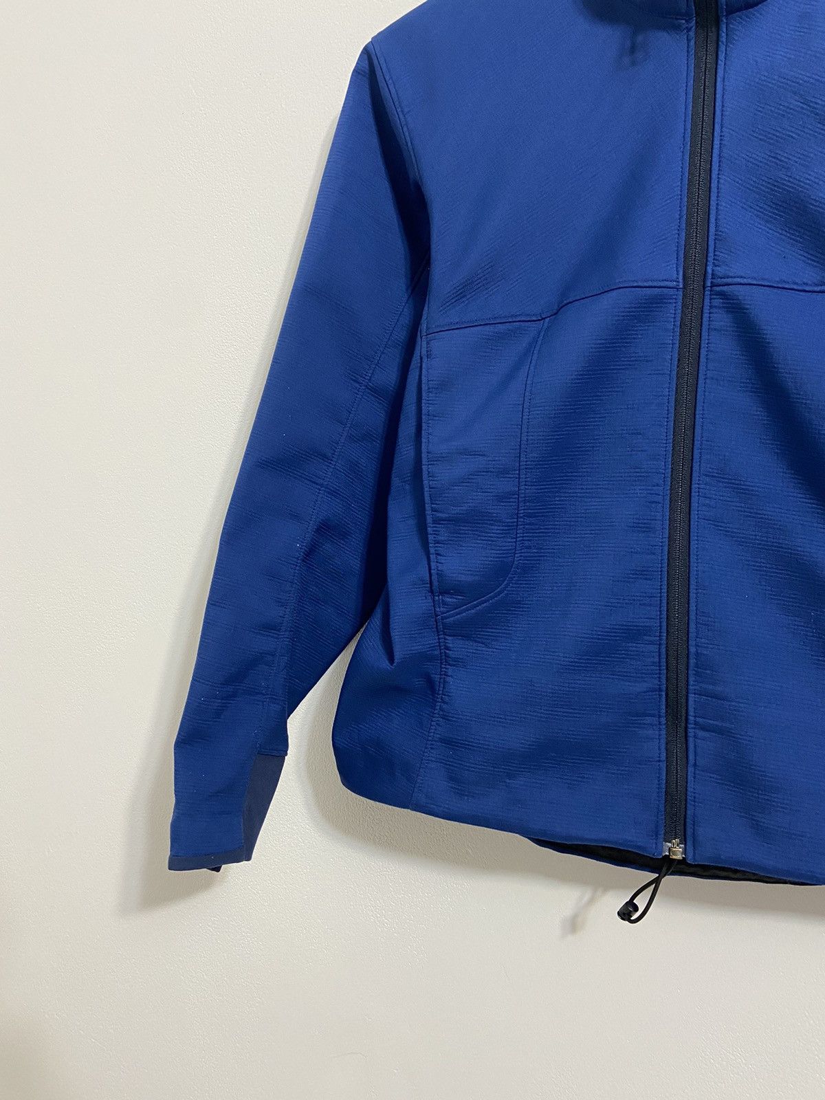 Arc'teryx Arc’teryx Women’s Jacket Softshell Vintage Size S / US 4 / IT 40 - 8 Thumbnail