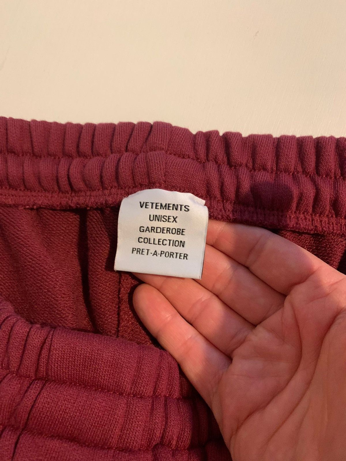 Vetements Vetements Logo Anarchy Sweatpants Size US 34 / EU 50 - 11 Thumbnail