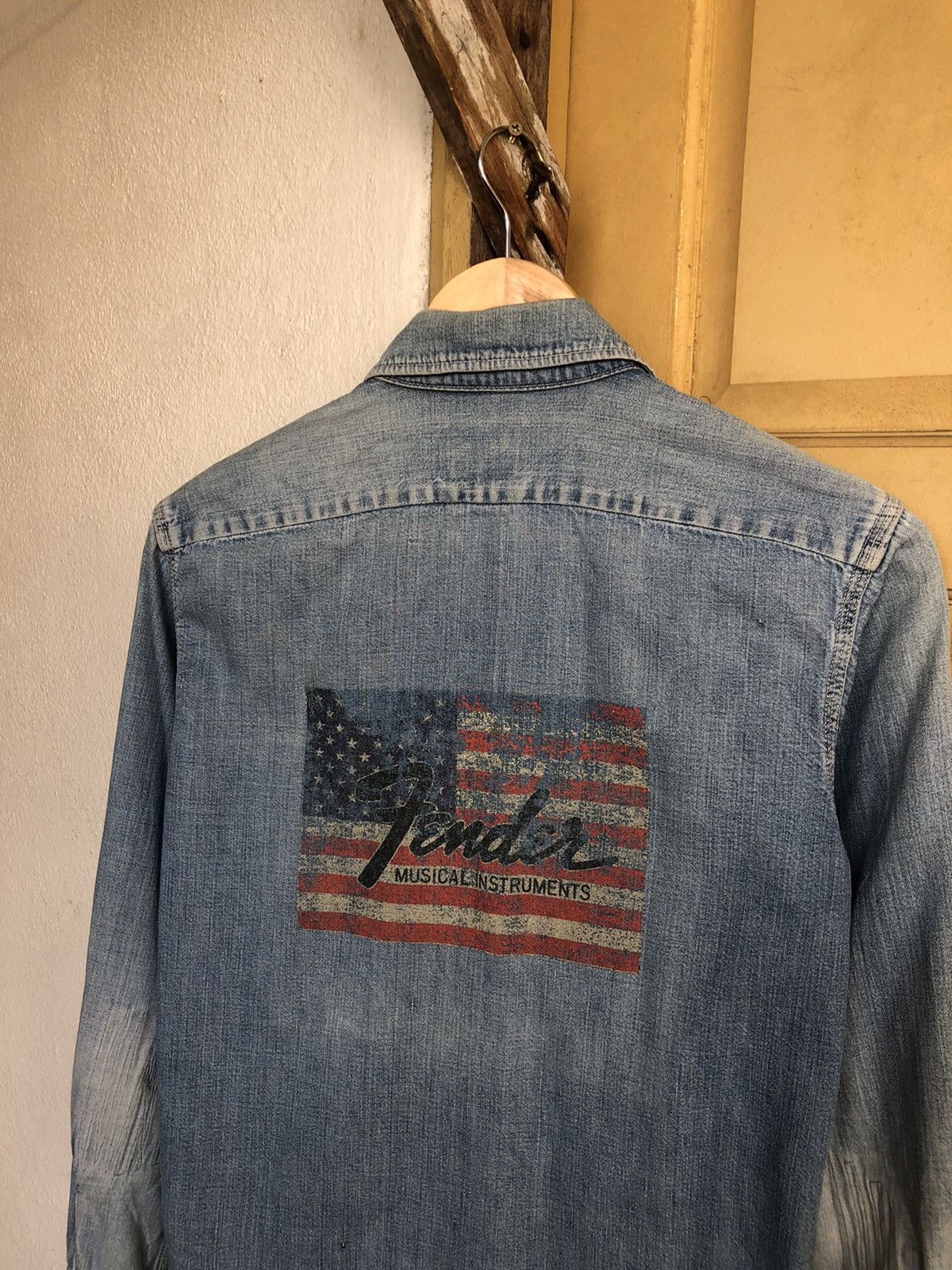 Vintage Vtg Big John x Fender Musical Instruments Distressed Shirt Size US XS / EU 42 / 0 - 14 Thumbnail