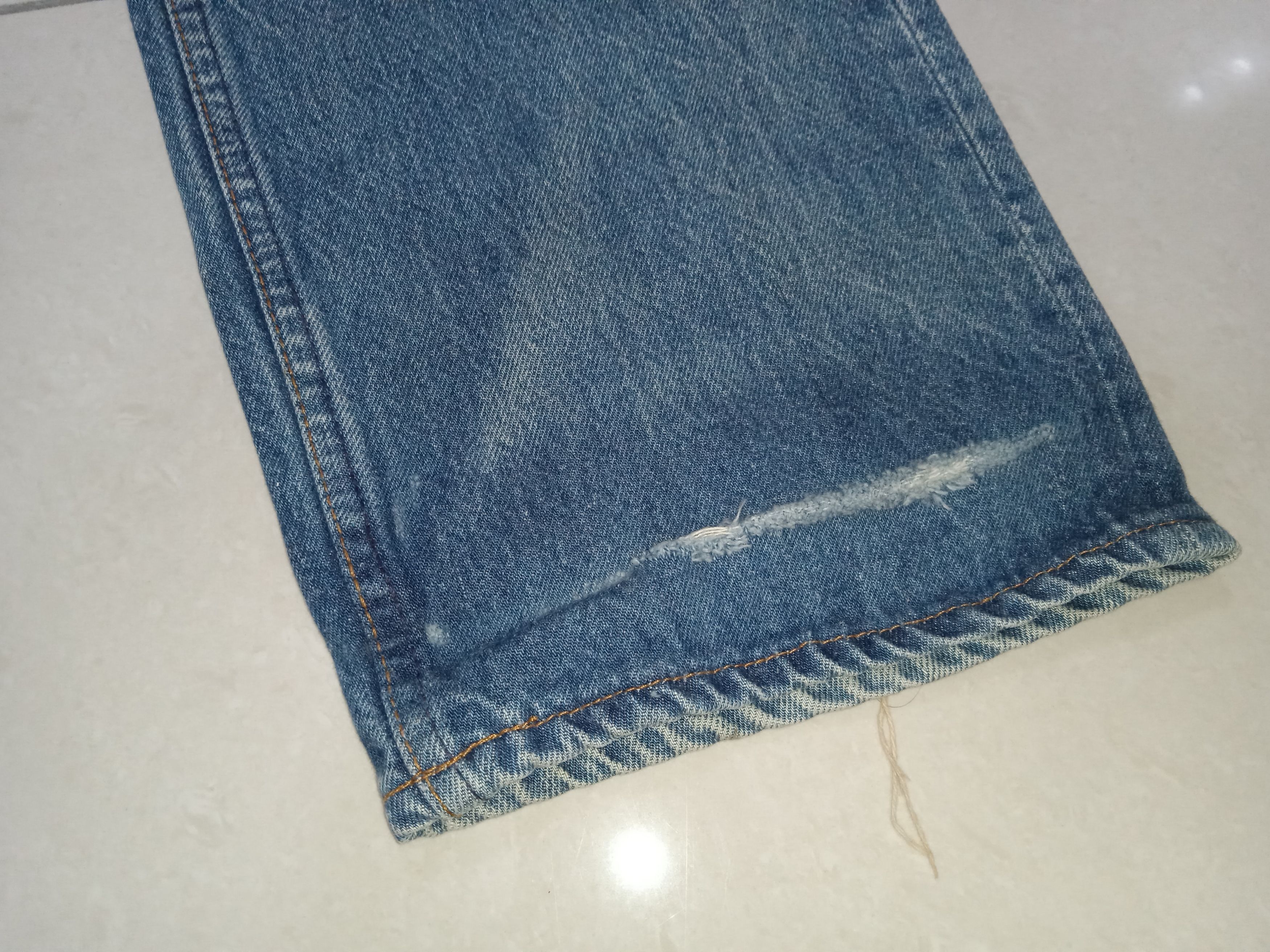 Vintage Vintage Levi's 501 80s Distressed Denim Size US 32 / EU 48 - 6 Thumbnail