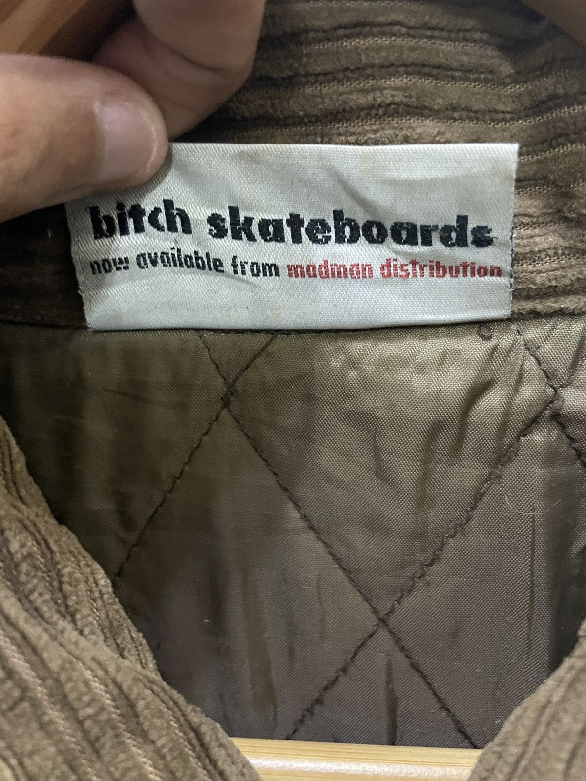 Santa Cruz Skateboards Vintage Bitch Skategang Corduroy Zipper Jacket Size US L / EU 52-54 / 3 - 19 Thumbnail