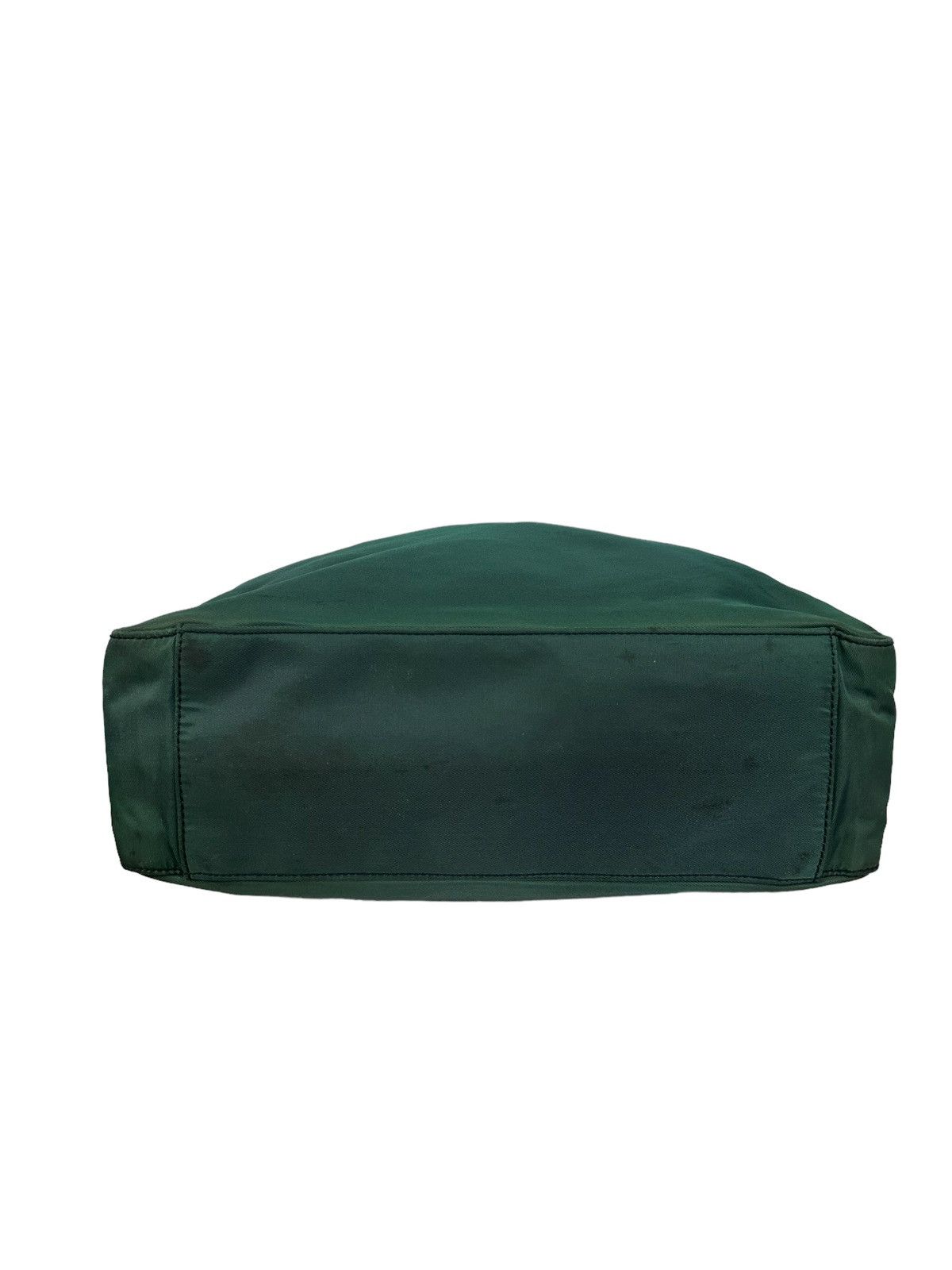 Prada × Vintage AUTHENTIC VINTAGE PRADA GREEN NYLON SHOULDER BAG Size ONE SIZE - 8 Thumbnail