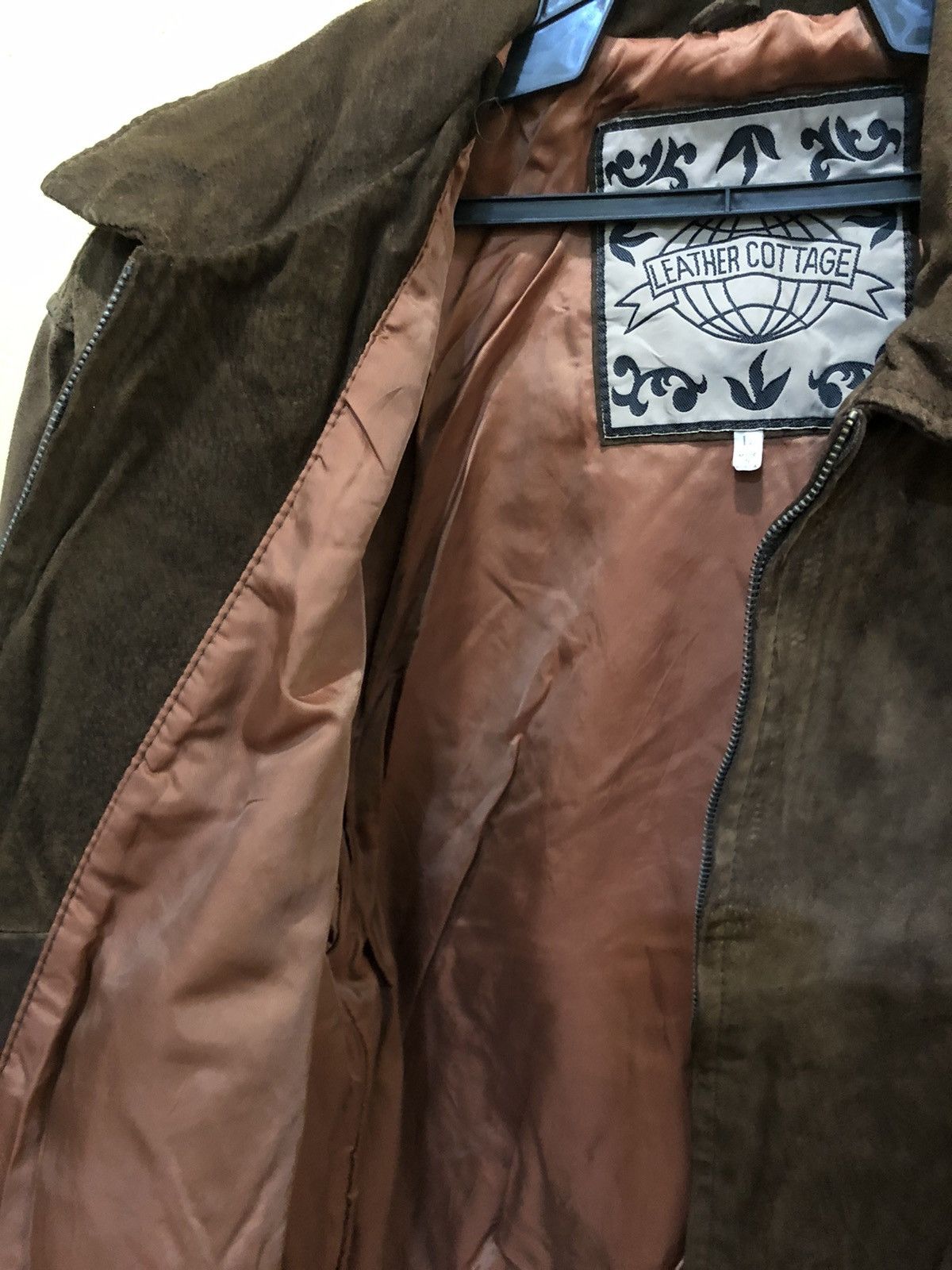 Genuine Leather × Leather Vintage Leather Cottage San Francisco Train embroidery Size US L / EU 52-54 / 3 - 8 Thumbnail