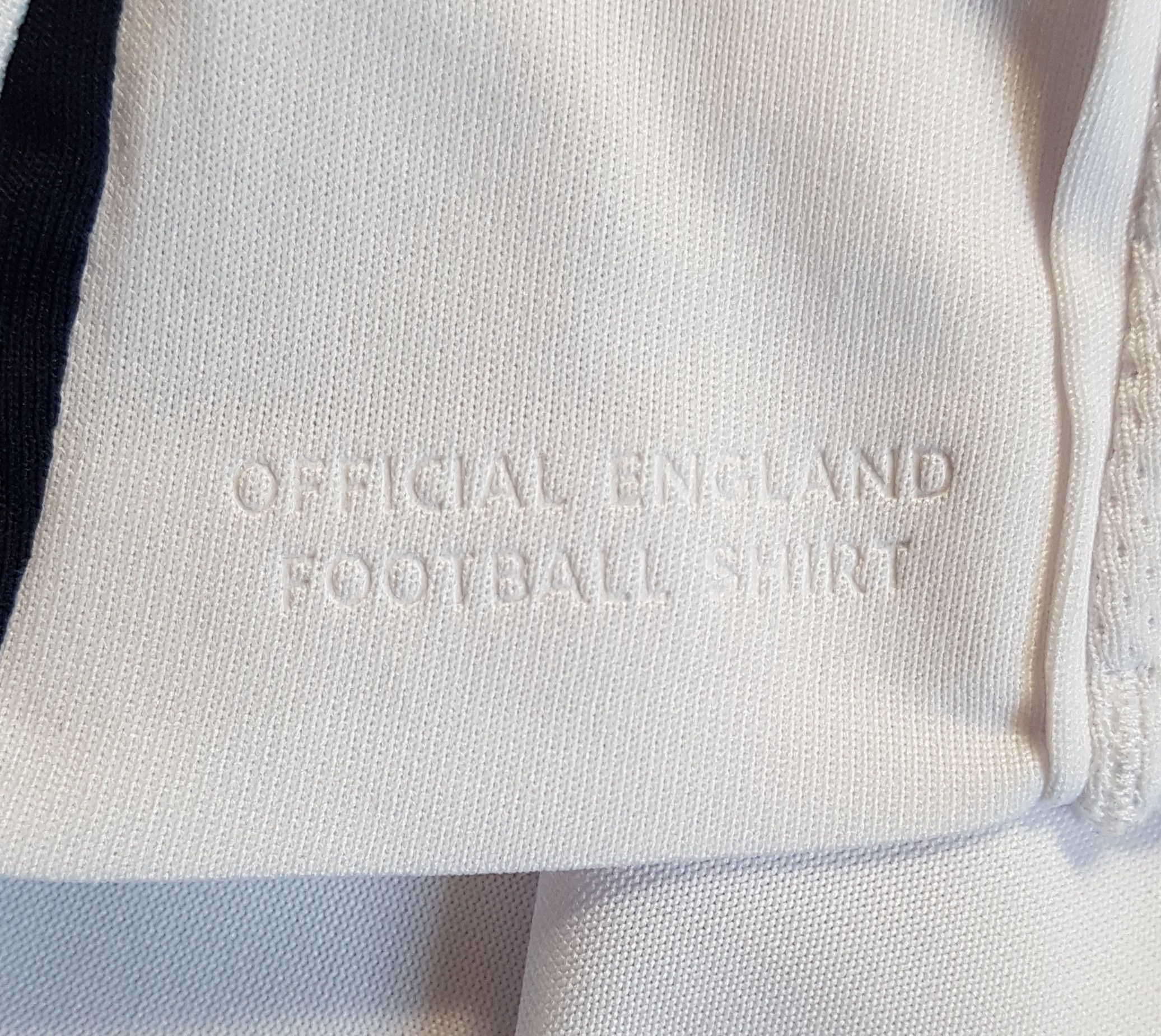 Umbro Vintage Umbro England 2008 Home Kit Soccer Football Jersey Size XL / US 12-14 / IT 48-50 - 8 Thumbnail