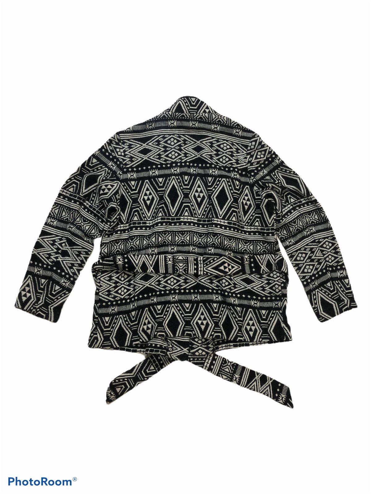 H&M H&M conscious cardigan size Medium Navajo style Size US M / EU 48-50 / 2 - 3 Thumbnail
