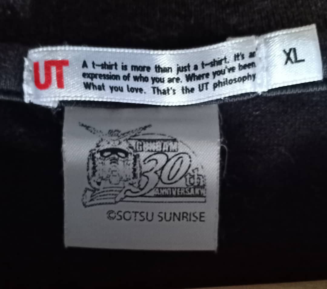 Anime × Uniqlo Gundam T-Shirt Size US L / EU 52-54 / 3 - 4 Thumbnail