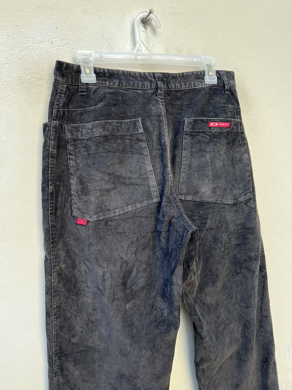 Oakley Vintage Oakley Faded Black Cord Wide Leg Jeans Size US 30 / EU 46 - 15 Thumbnail