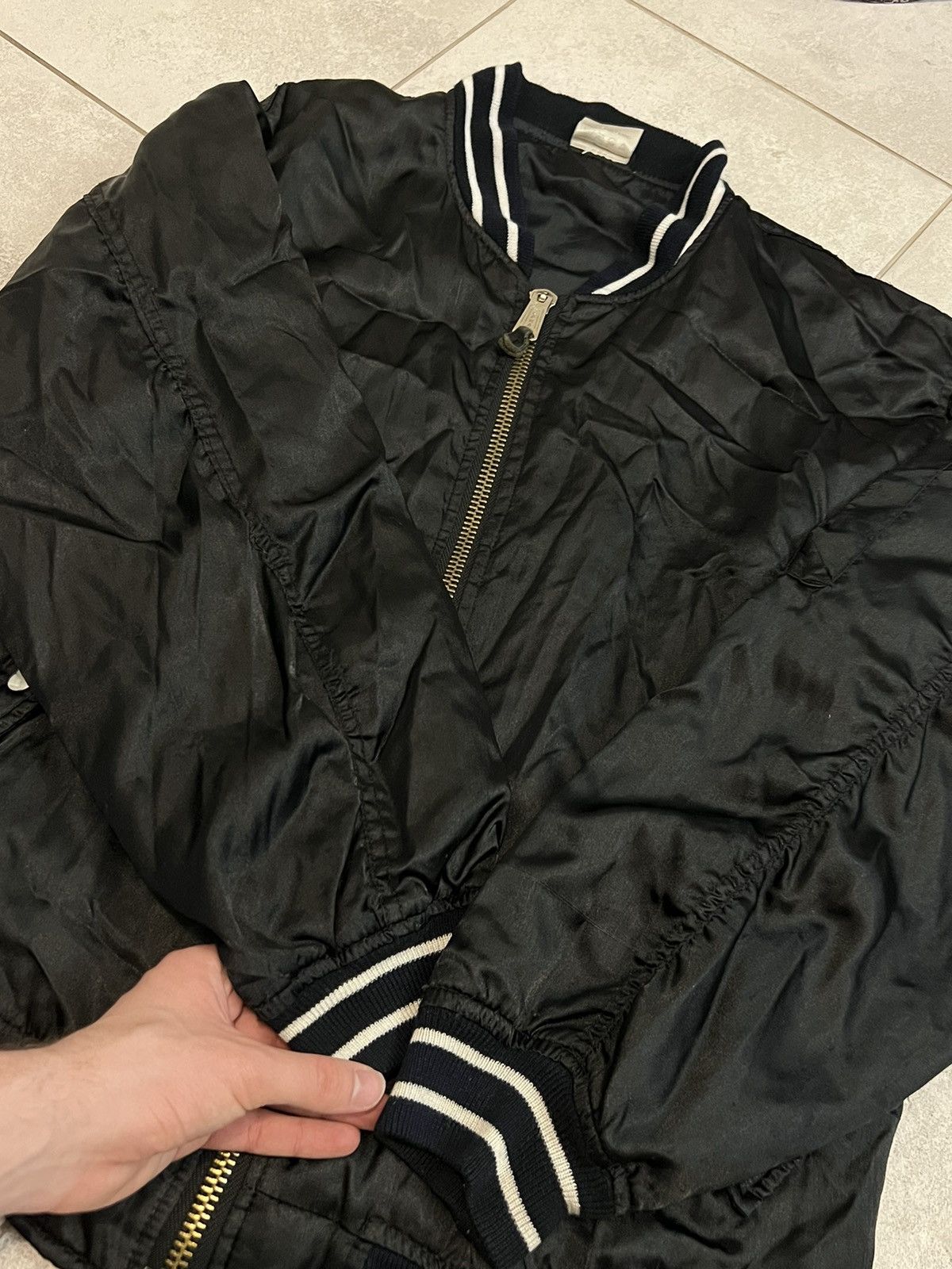 Vintage Ma1 Flyer Black Vintage Nylon Bomber Jacket BoxyFit Oversize Size US M / EU 48-50 / 2 - 5 Thumbnail
