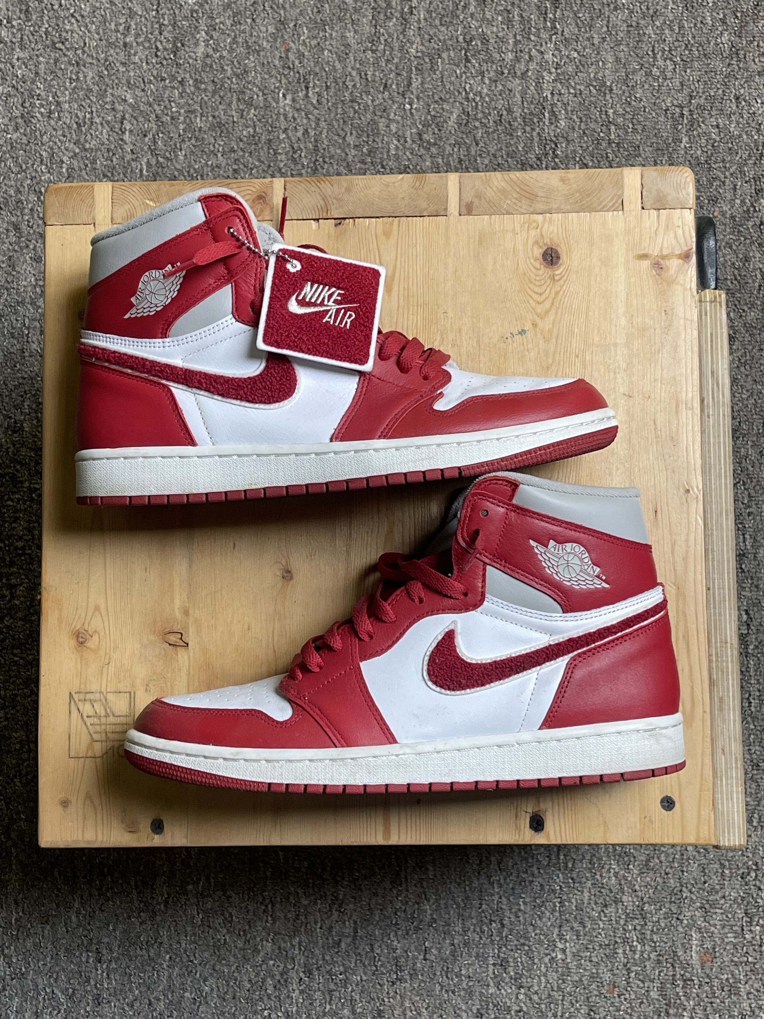 image of Women’S Air Jordan 1 High OG Newstalgia Chenille Shoes in Red, Men's (Size 11)